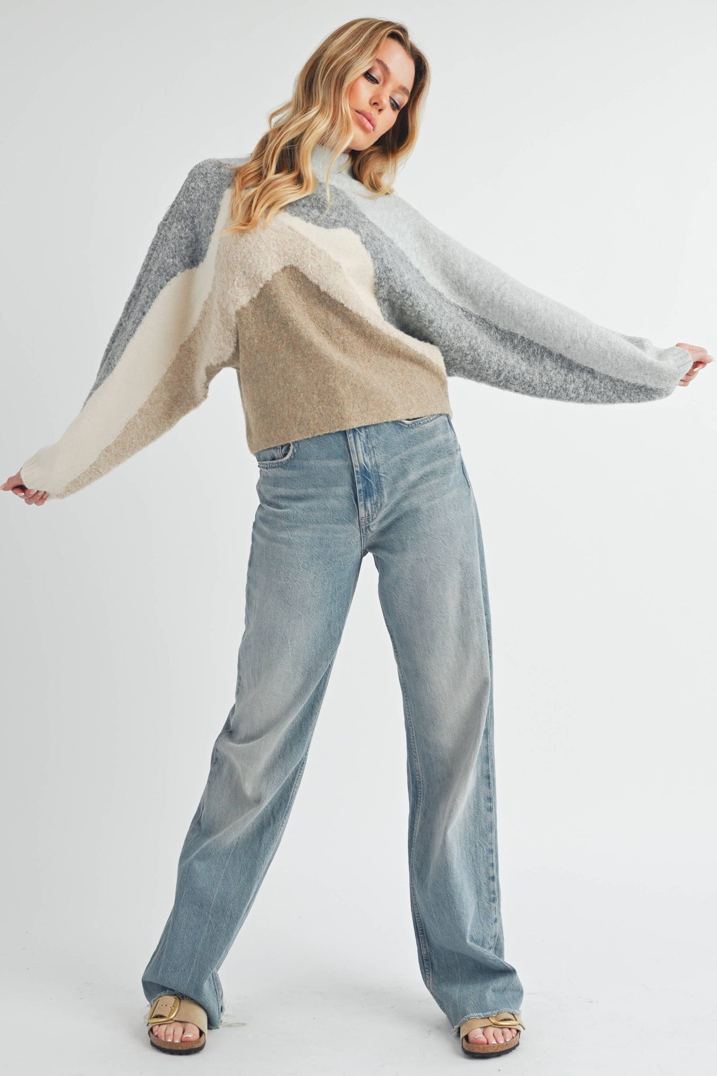 Mountain Sweater 1: Gray/Tan / Contemporary