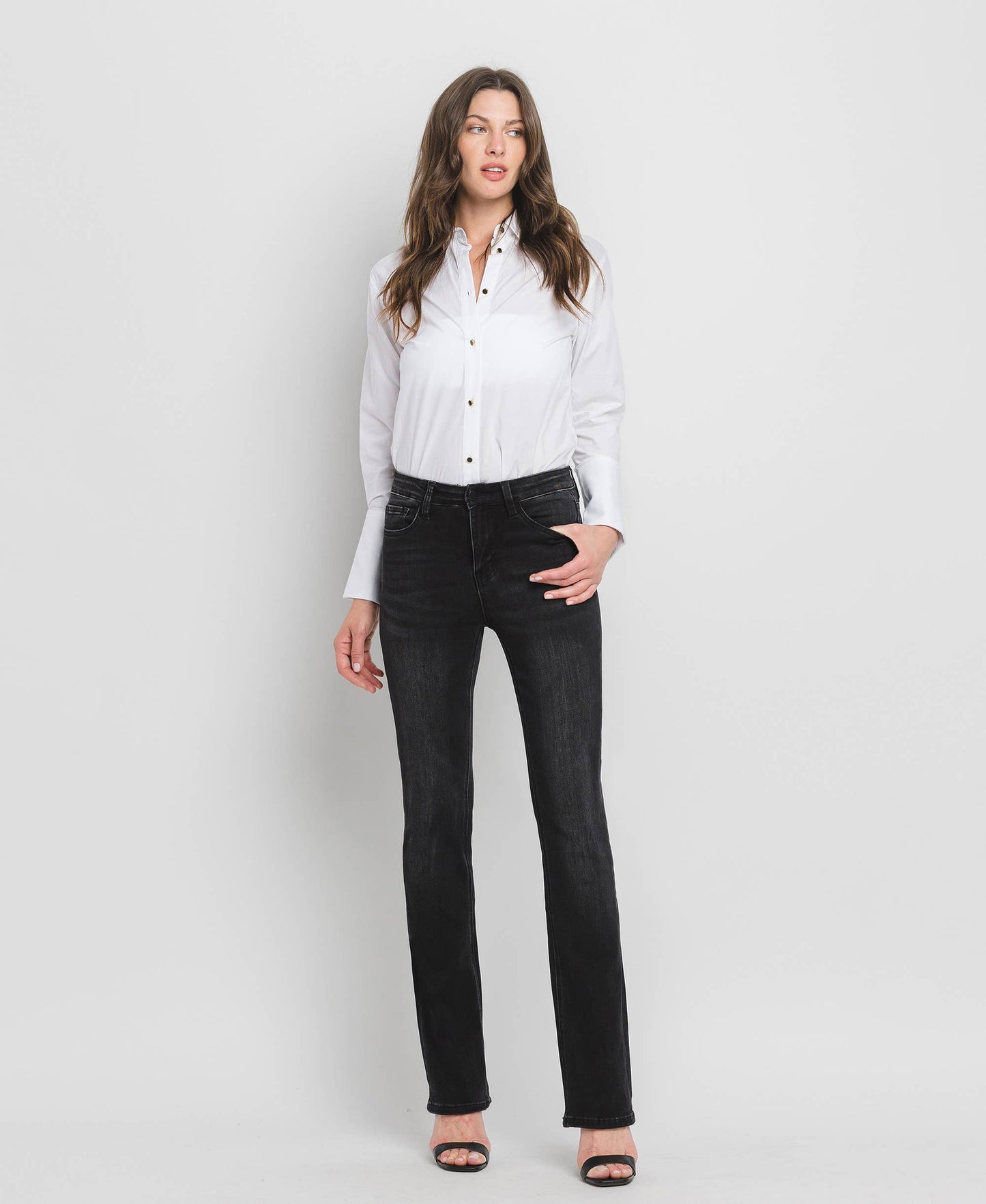 HIGH RISE SLIM BOOTCUT JEANS F4620: SIGNIFICANT / 32