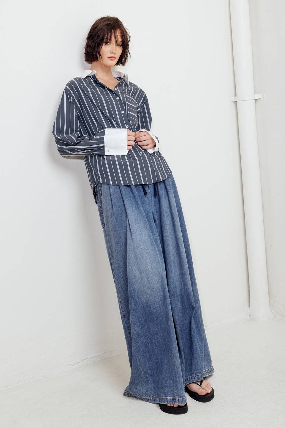 Charcoal/White striped woven top - FT1310