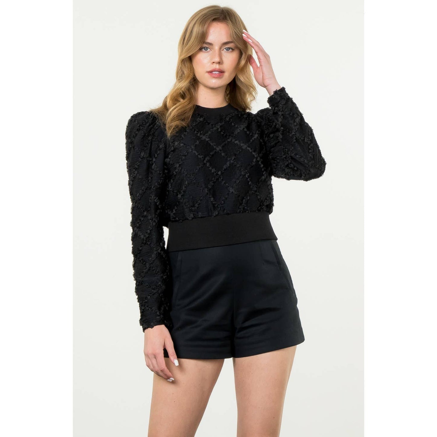Long Sleeve Detailed Lace Top: BLACK / M