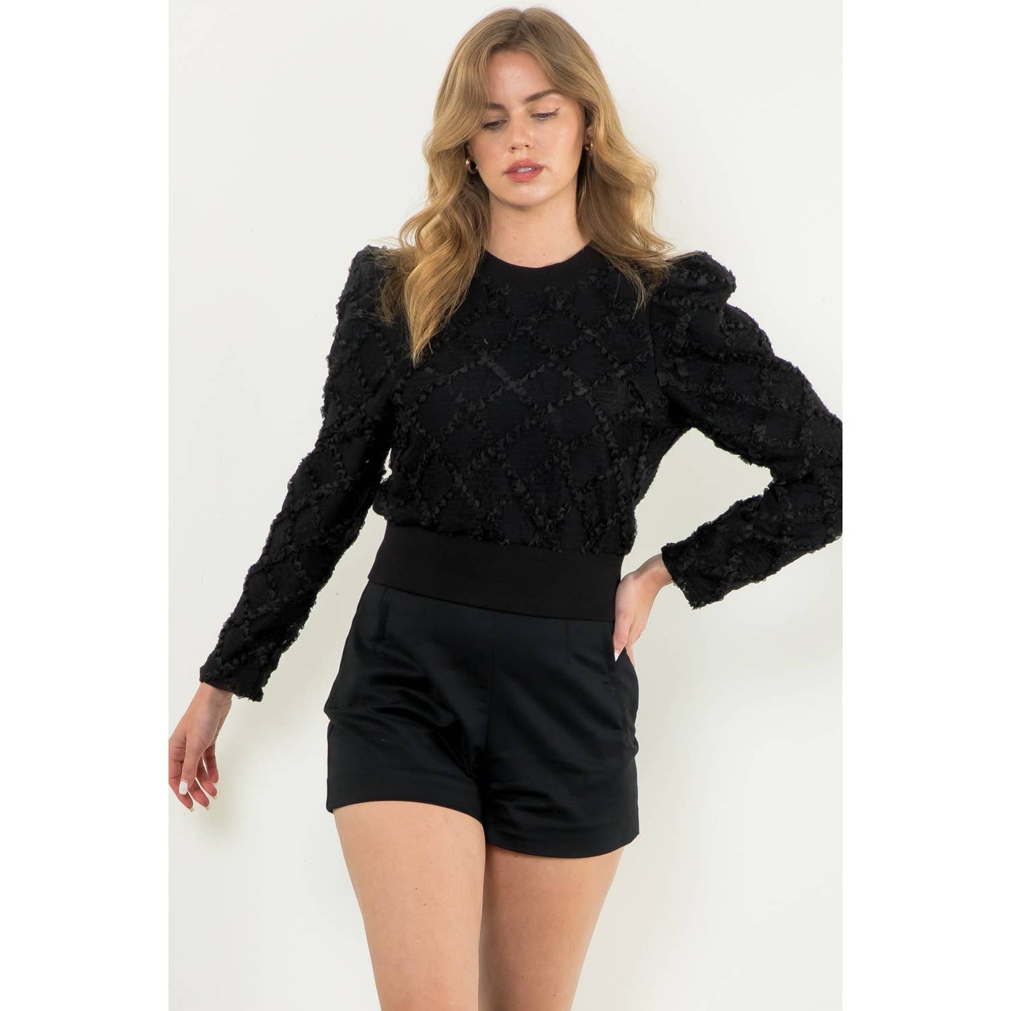 Long Sleeve Detailed Lace Top: BLACK / M