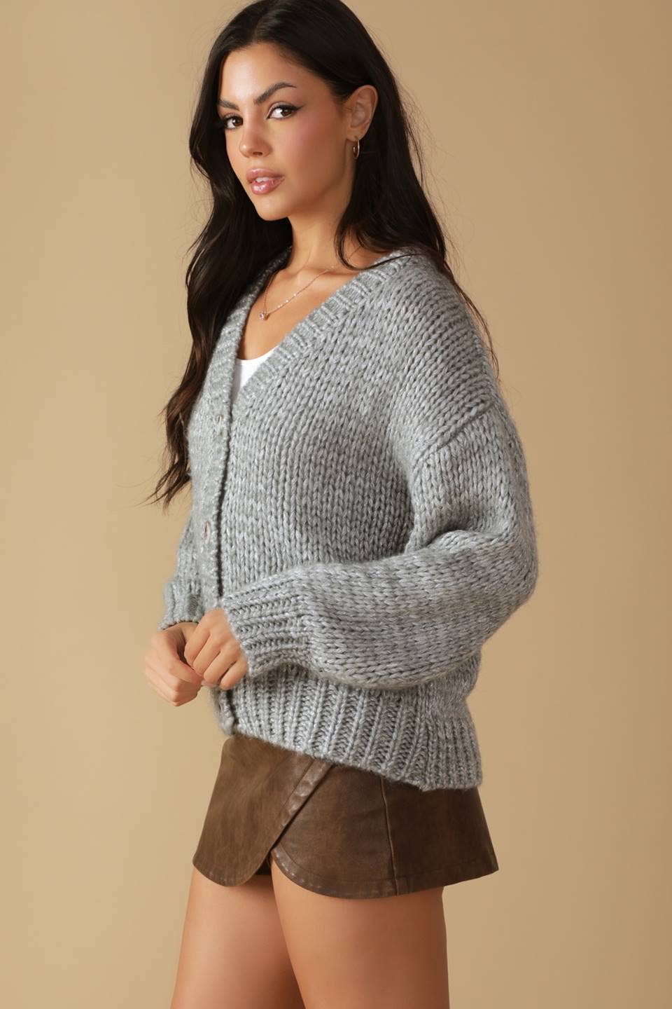 A sweater knit cardigan - ISW5317 GREY SILVER: GREY SILVER / Contemporary