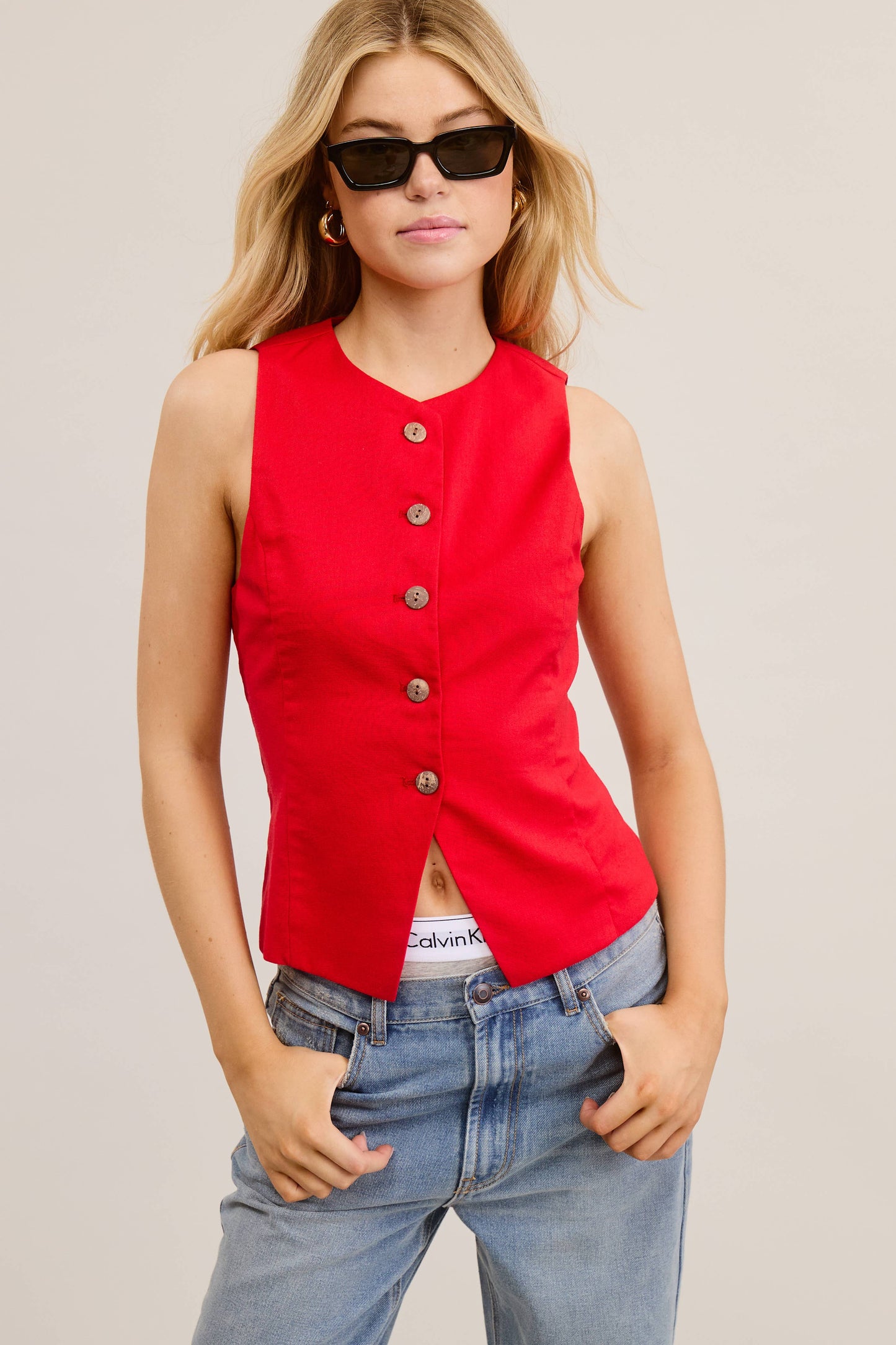 MT1661 ROUND-NECK SLEEVELESS BUTTONED WAISTCOAT VEST: Black / L