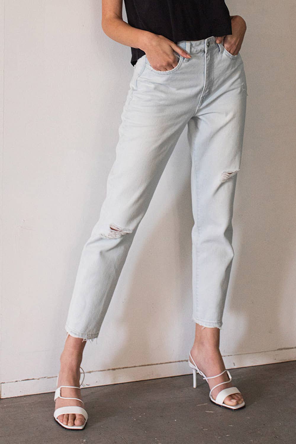 SUPER HIGH RISE MOM JEANS Y2875: REFORM