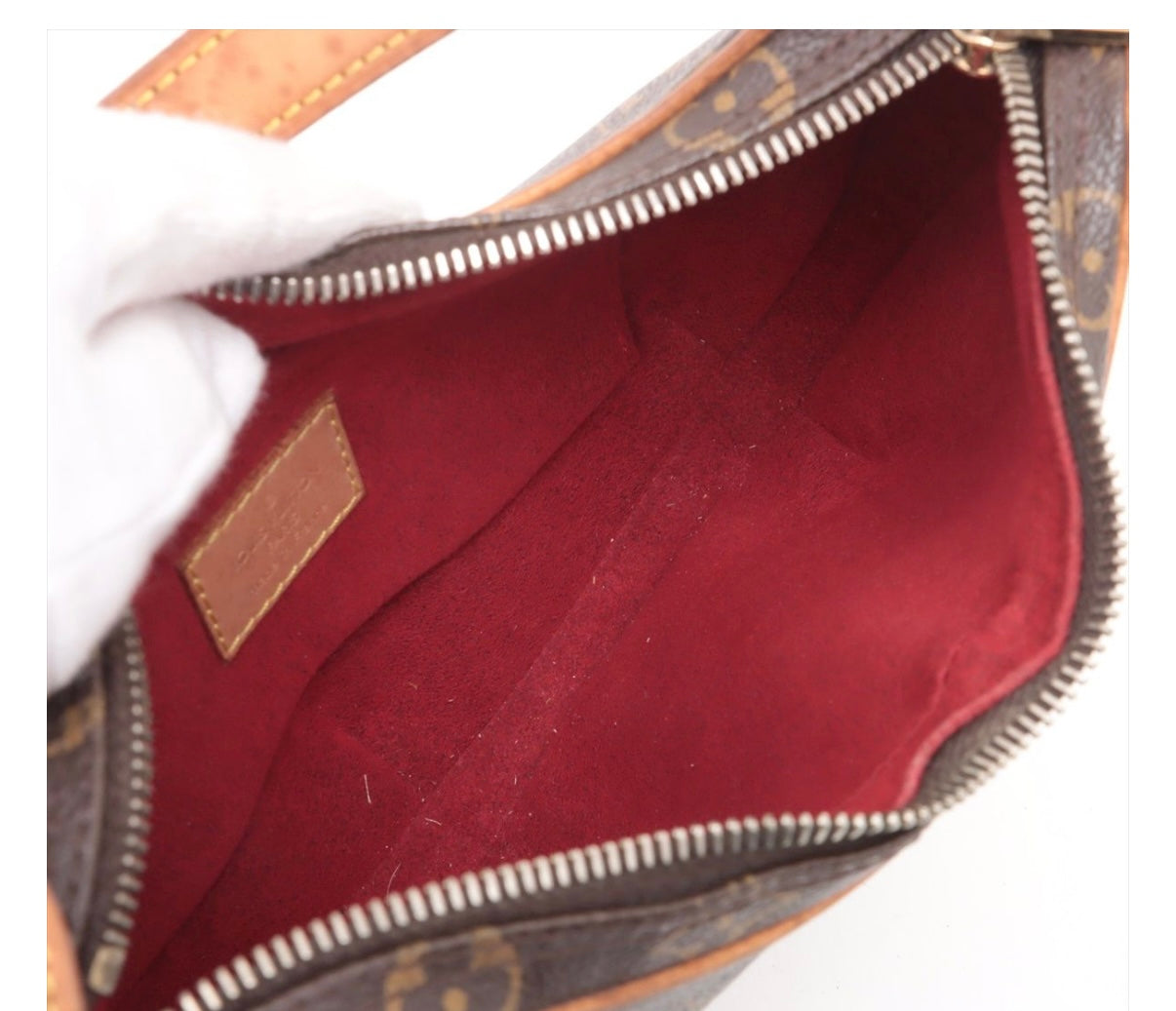 Louis Vuitton Pochette Croissant