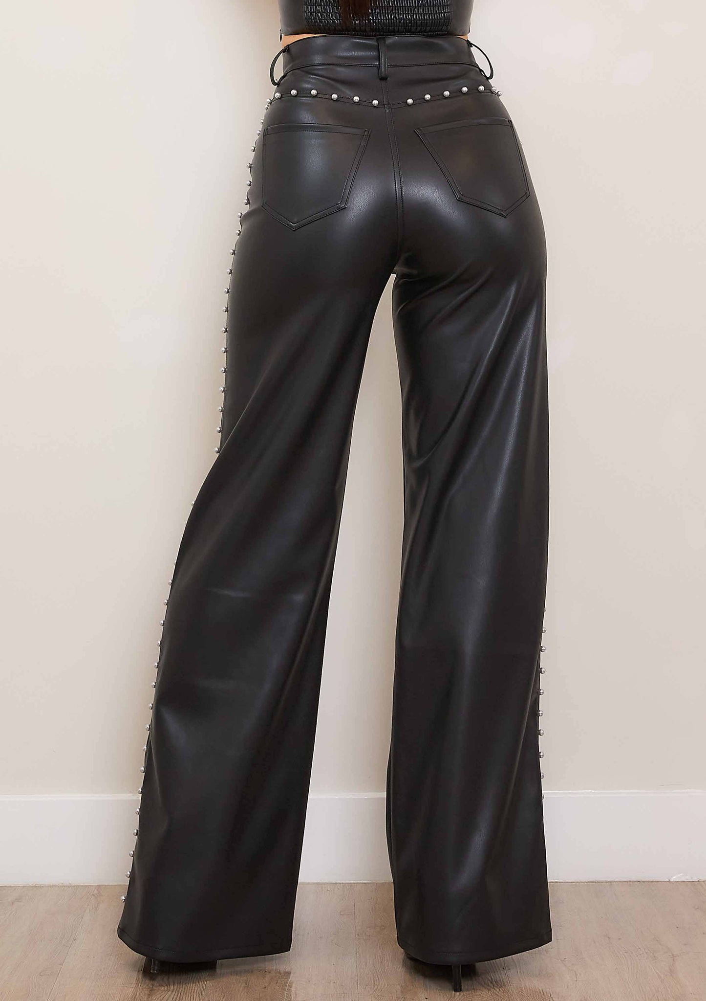 Vegan Leather Wide Leg Pants With Pearl: Black
