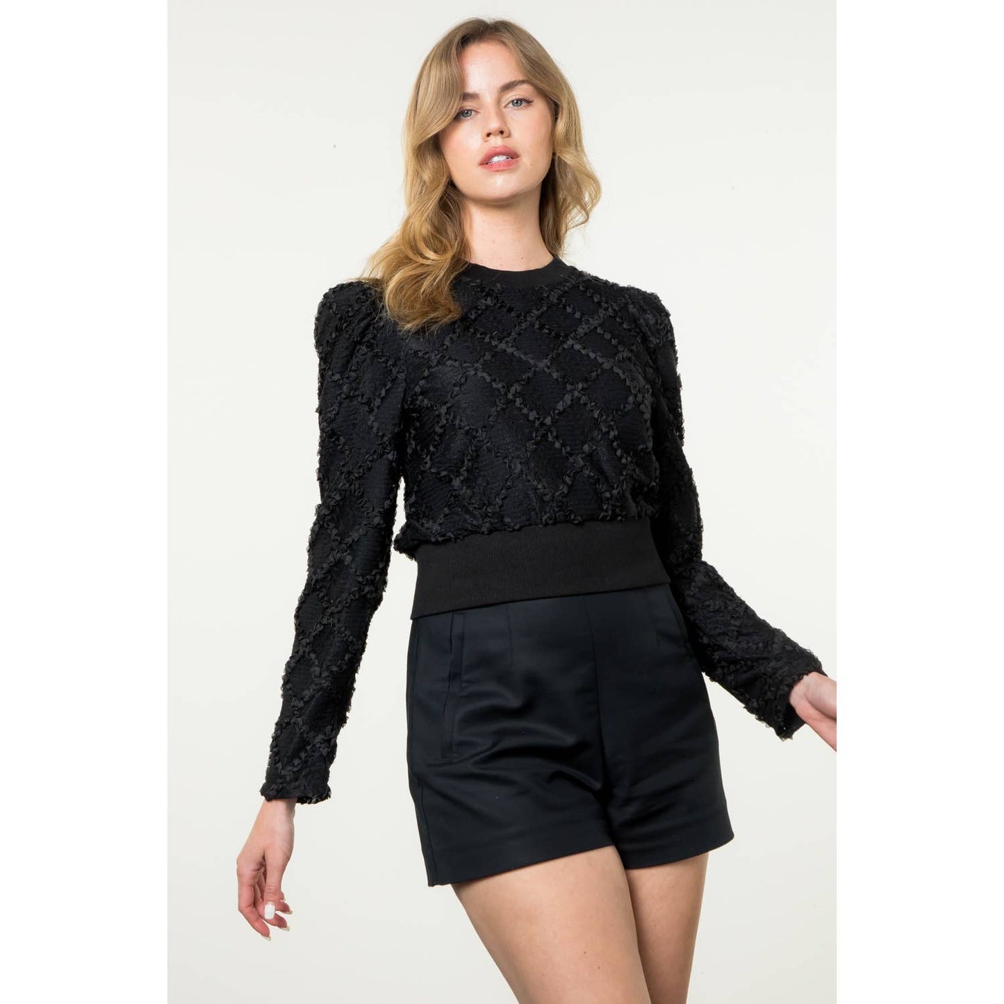 Long Sleeve Detailed Lace Top: BLACK / M