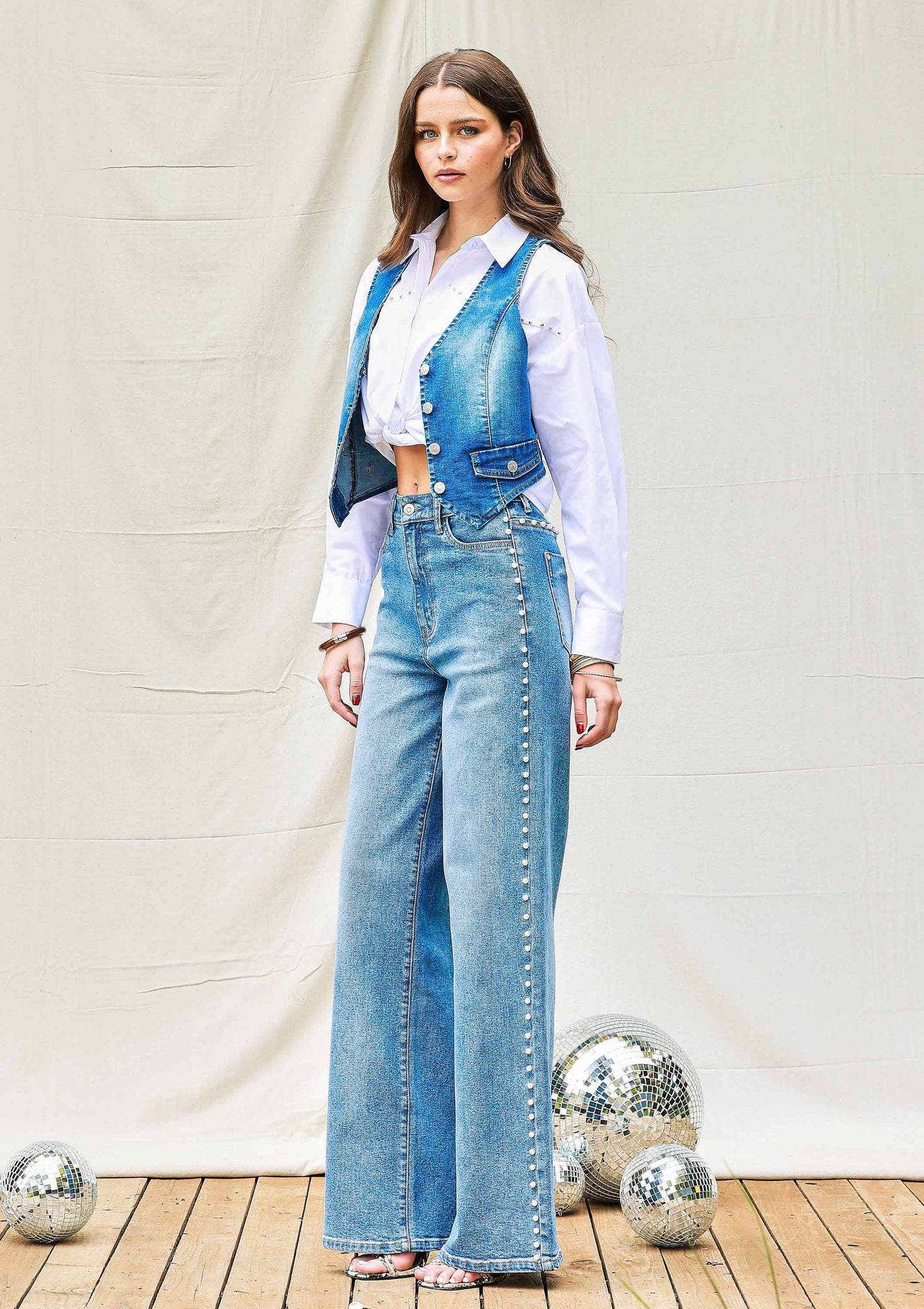 Pearl High-Rise Wideleg Jeans: Medium Stone