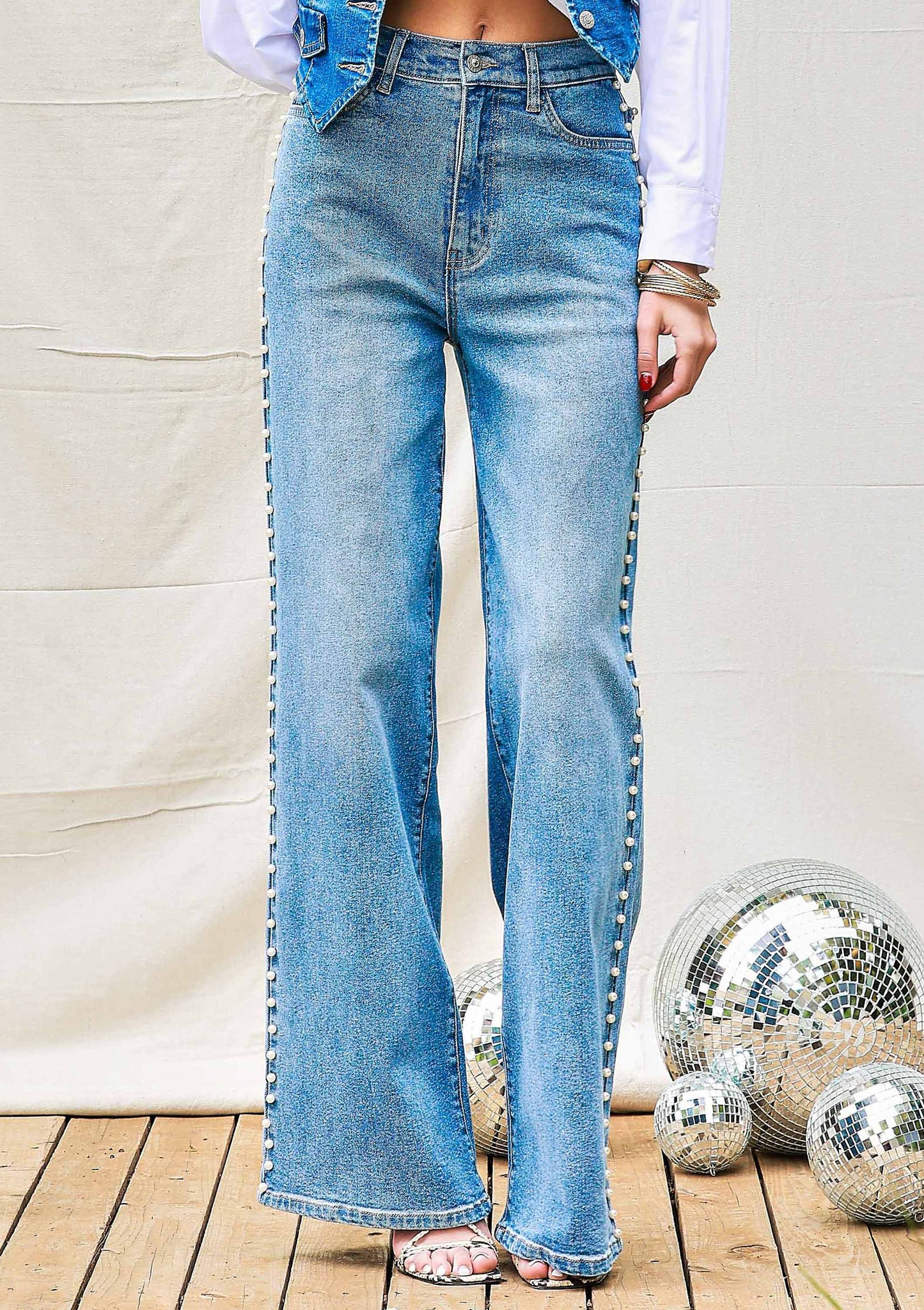 Pearl High-Rise Wideleg Jeans: Medium Stone