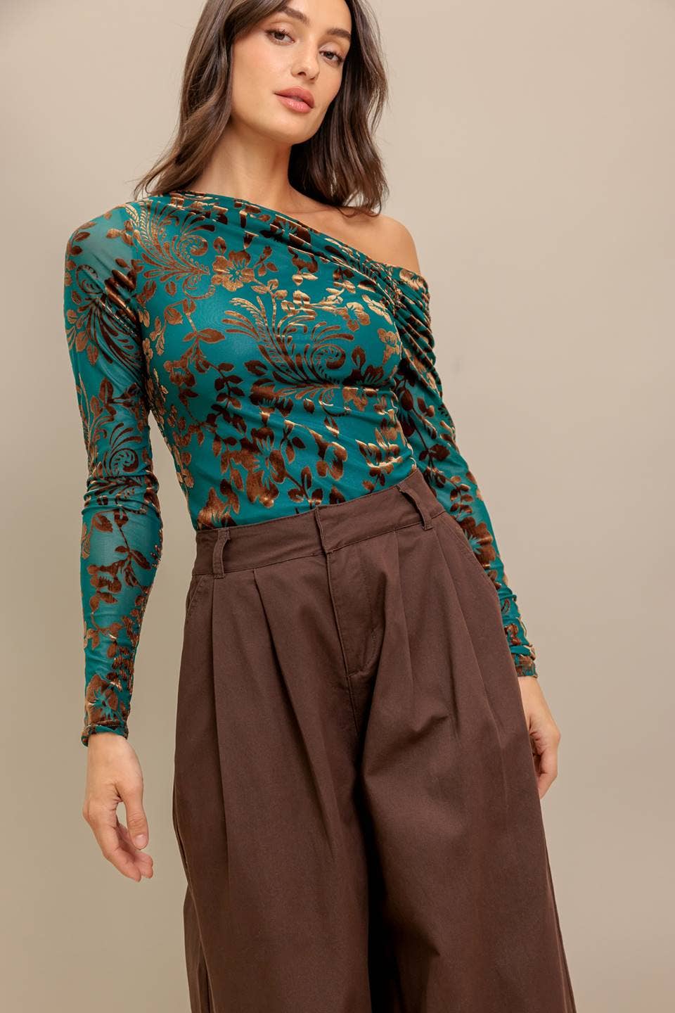 Cold shoulder knit top - IT13844: Teal