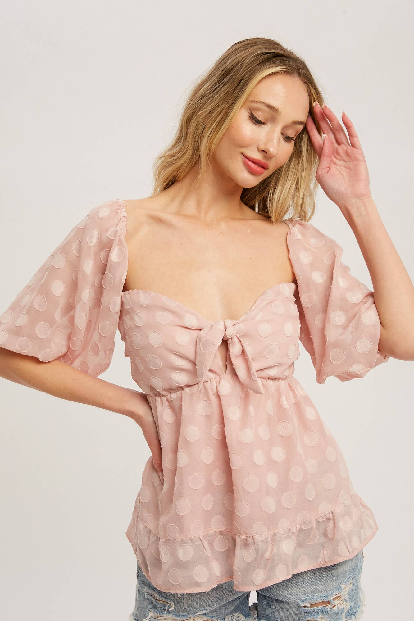 POLKA DOT FRONT TIE BLOUSE: BLACK / M