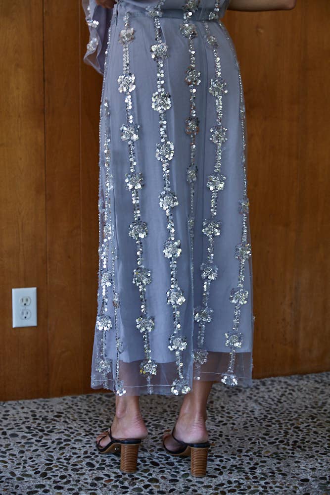 L9177B | Woven Polyester Mesh Sequin Midi Skirt: Grey
