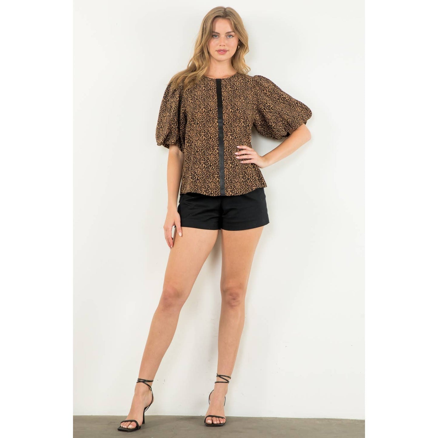 Puff Sleeve Cheetah Print Top: BLUE / S