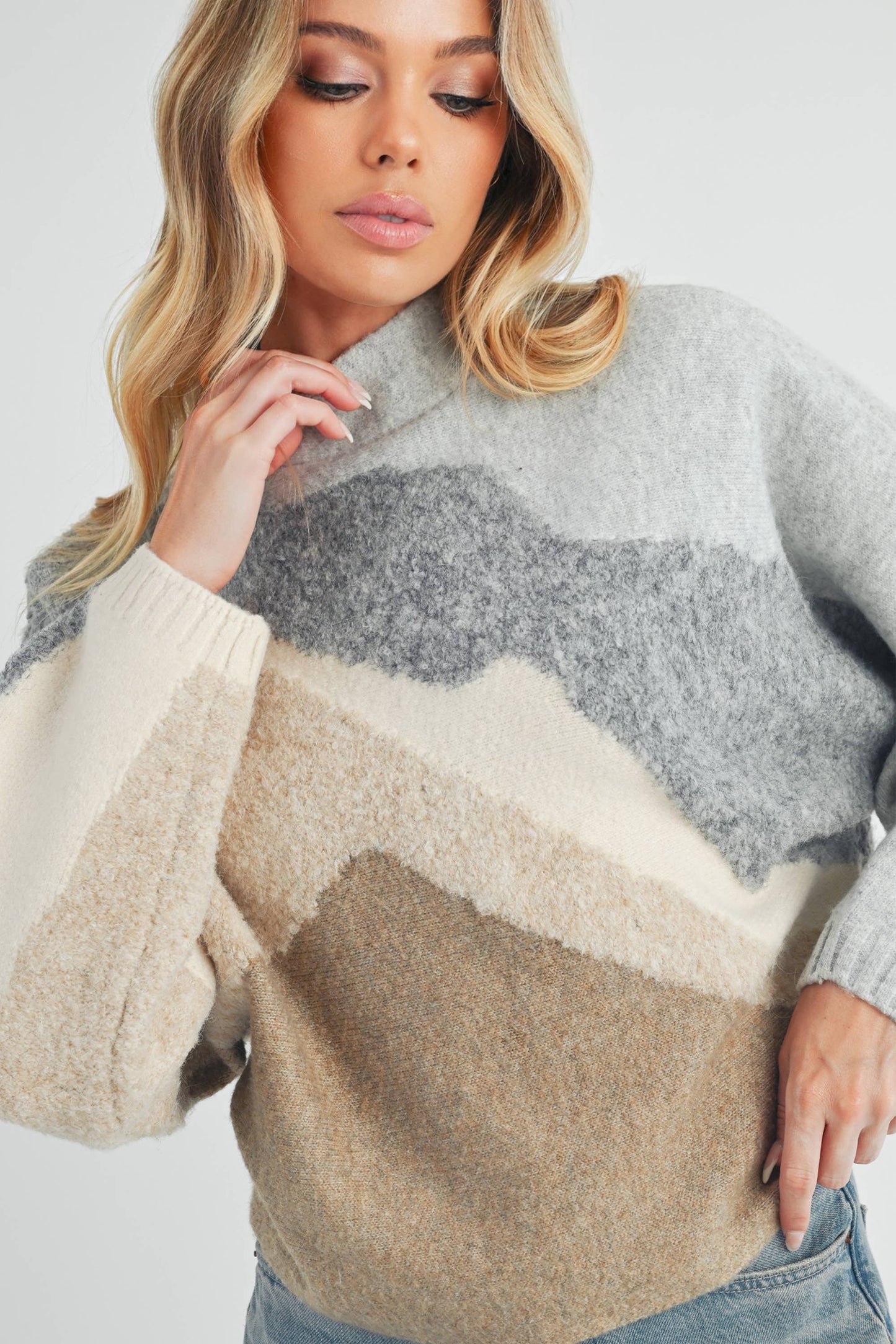 Mountain Sweater 1: Gray/Tan / Contemporary