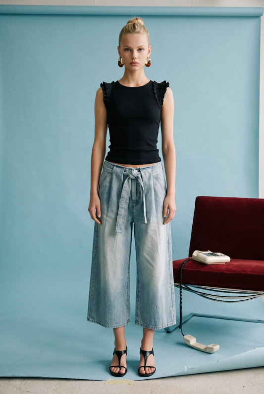Ruffle Trim Sleeveless Knit Top: Black