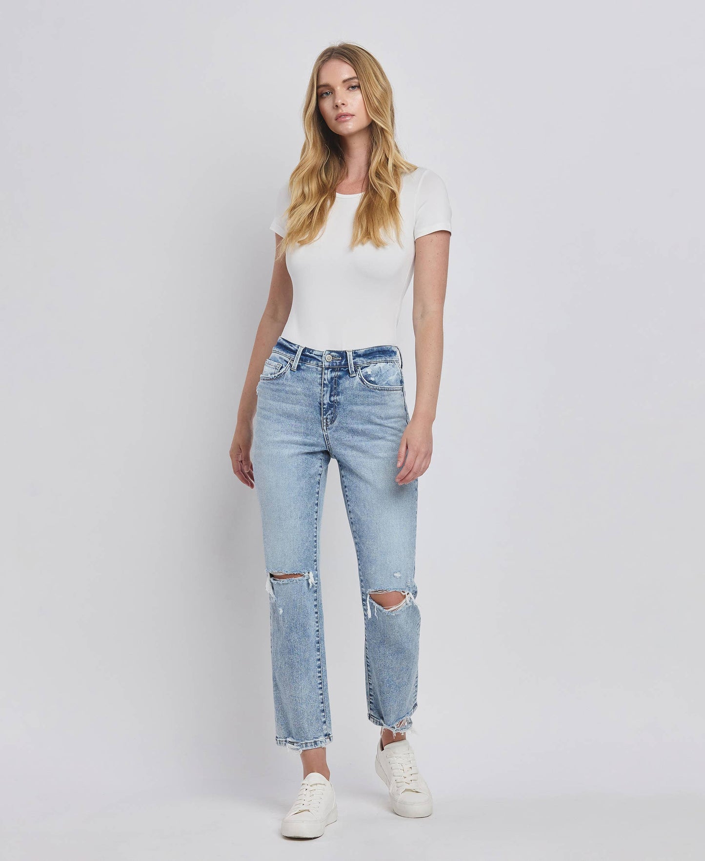 HIGH RISE DISTRESSED STRAIGHT JEANS F5689: VIVID