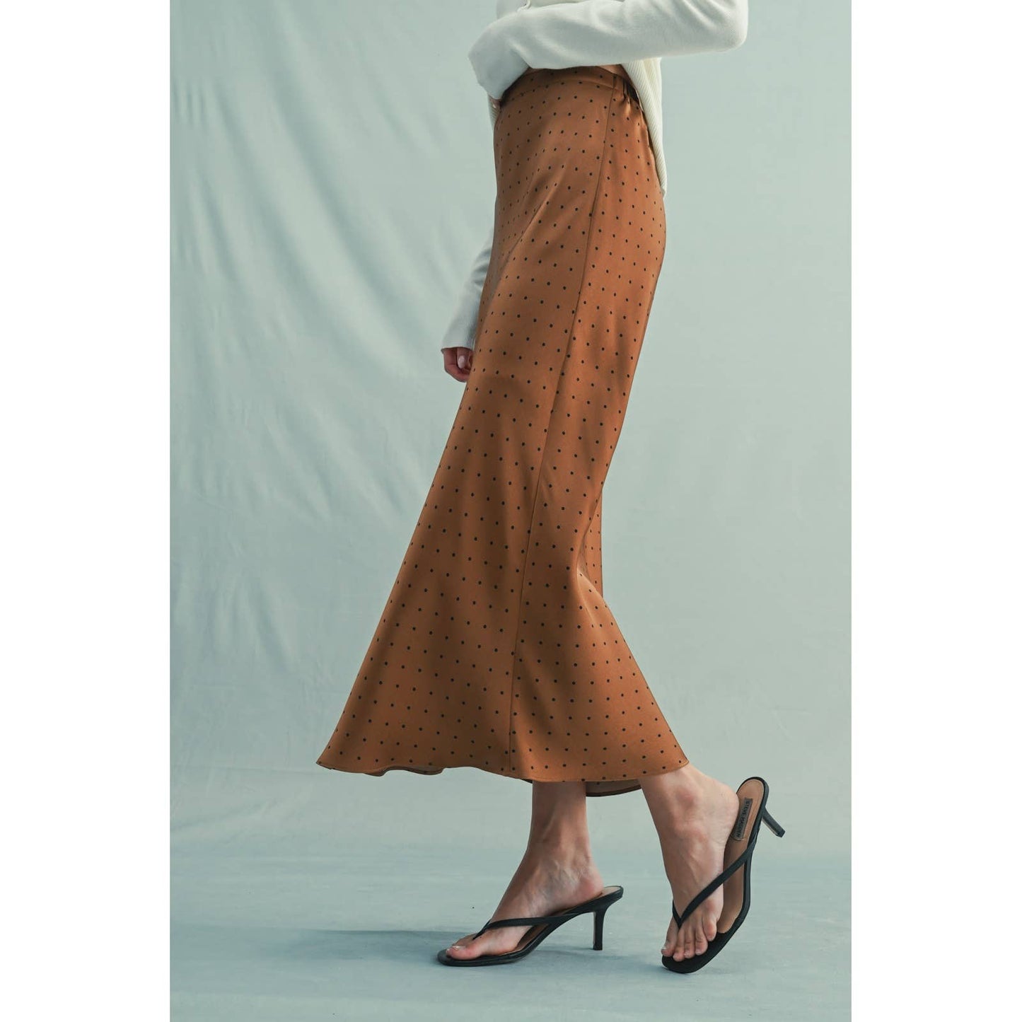 POLKA DOT SATIN MIDI SKIRT / WL25-11487: CHOCO/BLACK