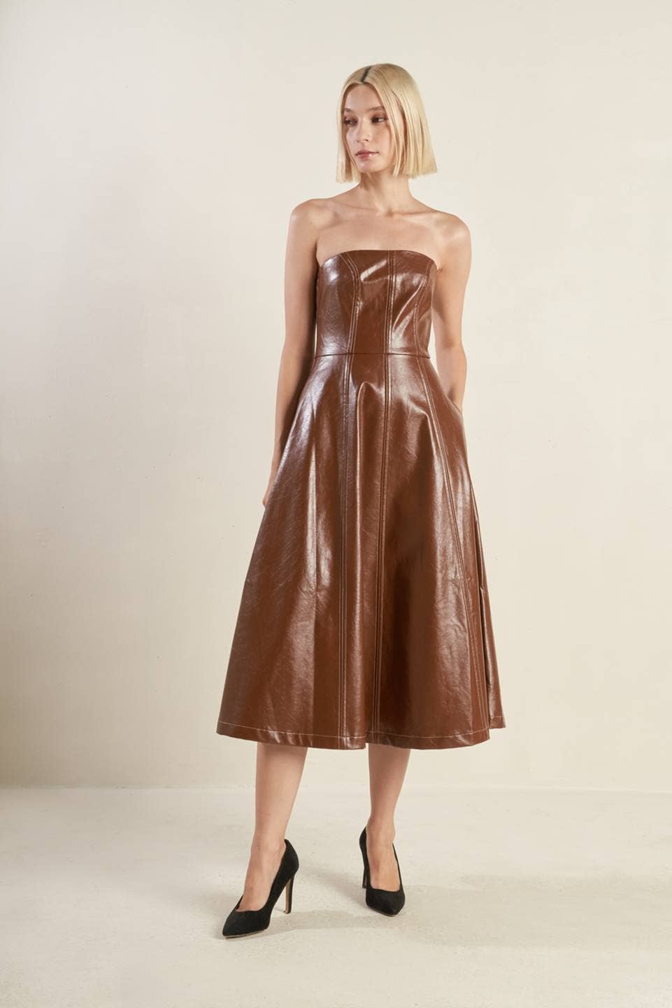 A faux leather midi dress - FD1213: Brown / Contemporary / S