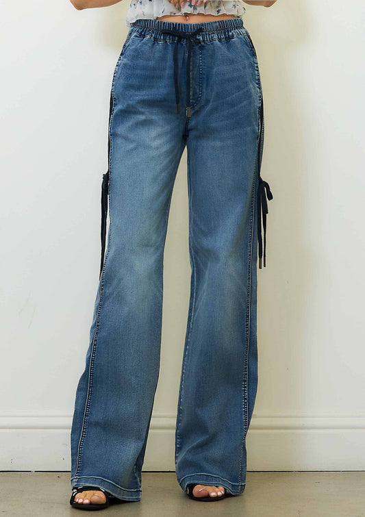 Straight Jeans With Ribbon Detail: Medium Stone