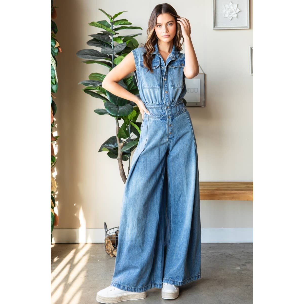 Denim Button Down Sleeveless Jumpsuit: Medium Wash