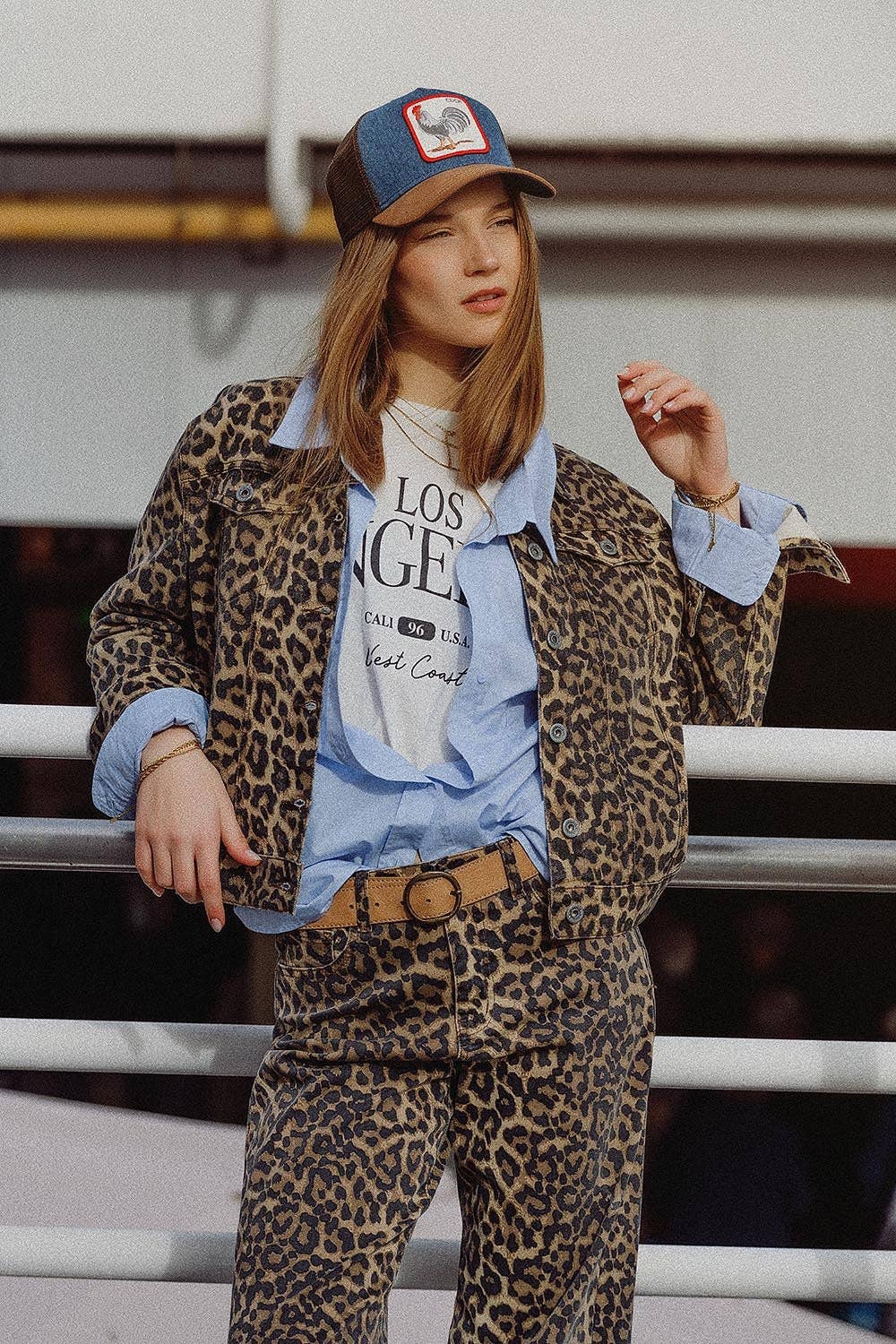 Brown Jacket with leopard Print in denim fabric