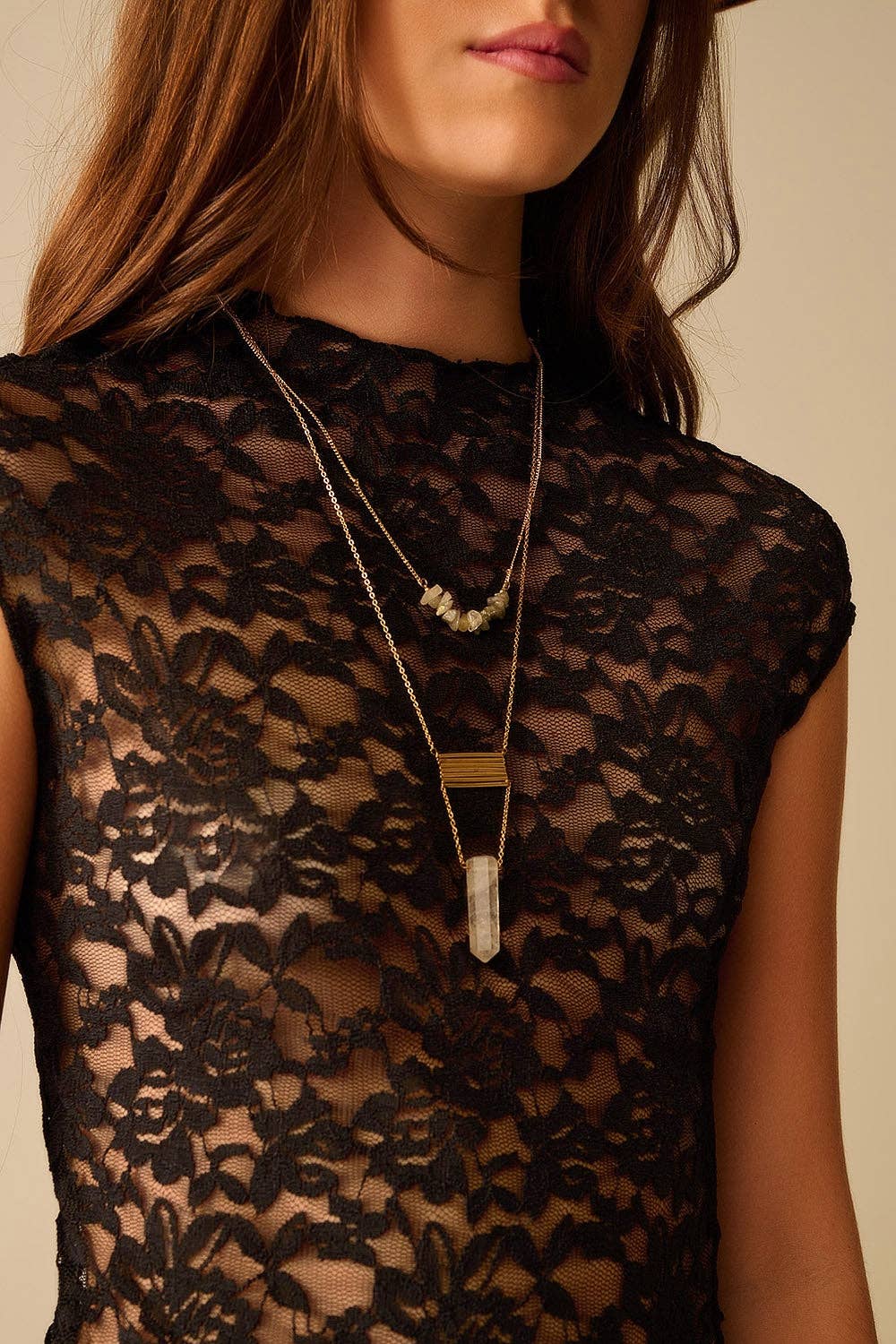Romantic Lace T-shirt With Cap Sleeves in Black: BLACK