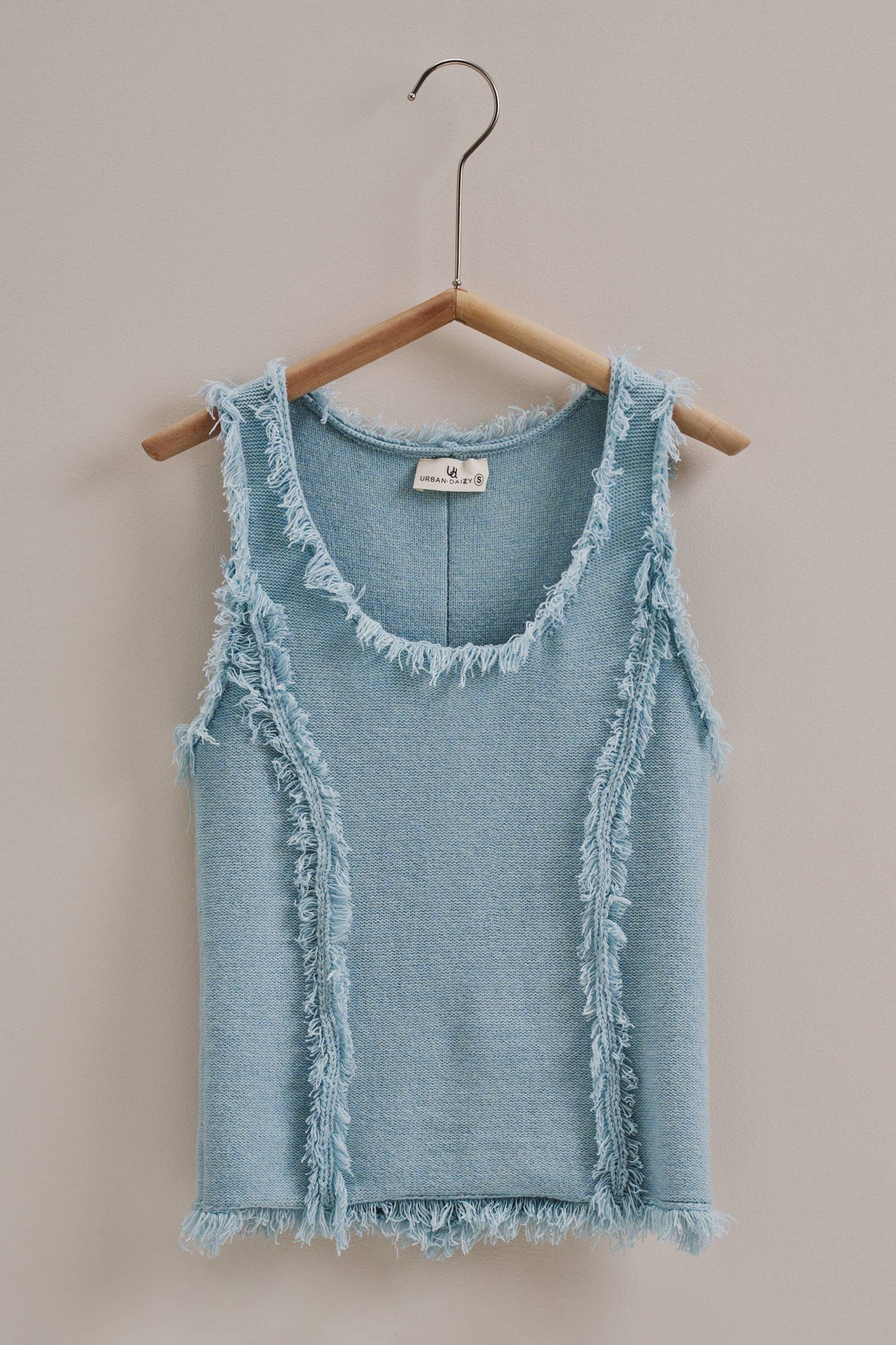 Frayed Trim Textured Knit Sleeveless Top: Blue