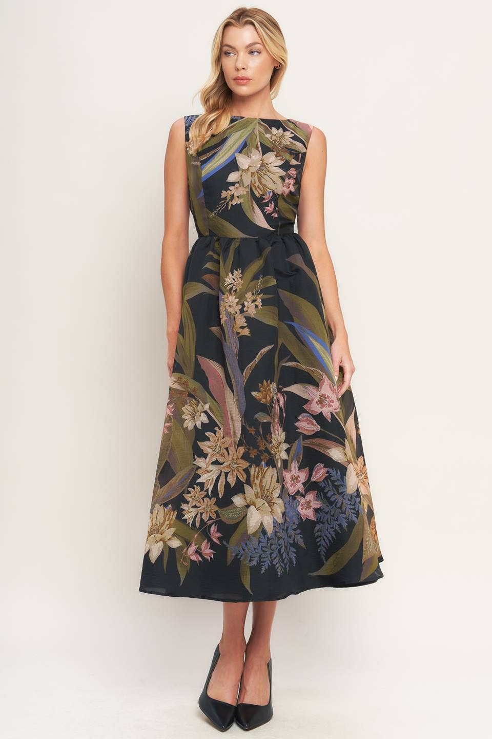 A printed woven midi dress - ID23111: Black