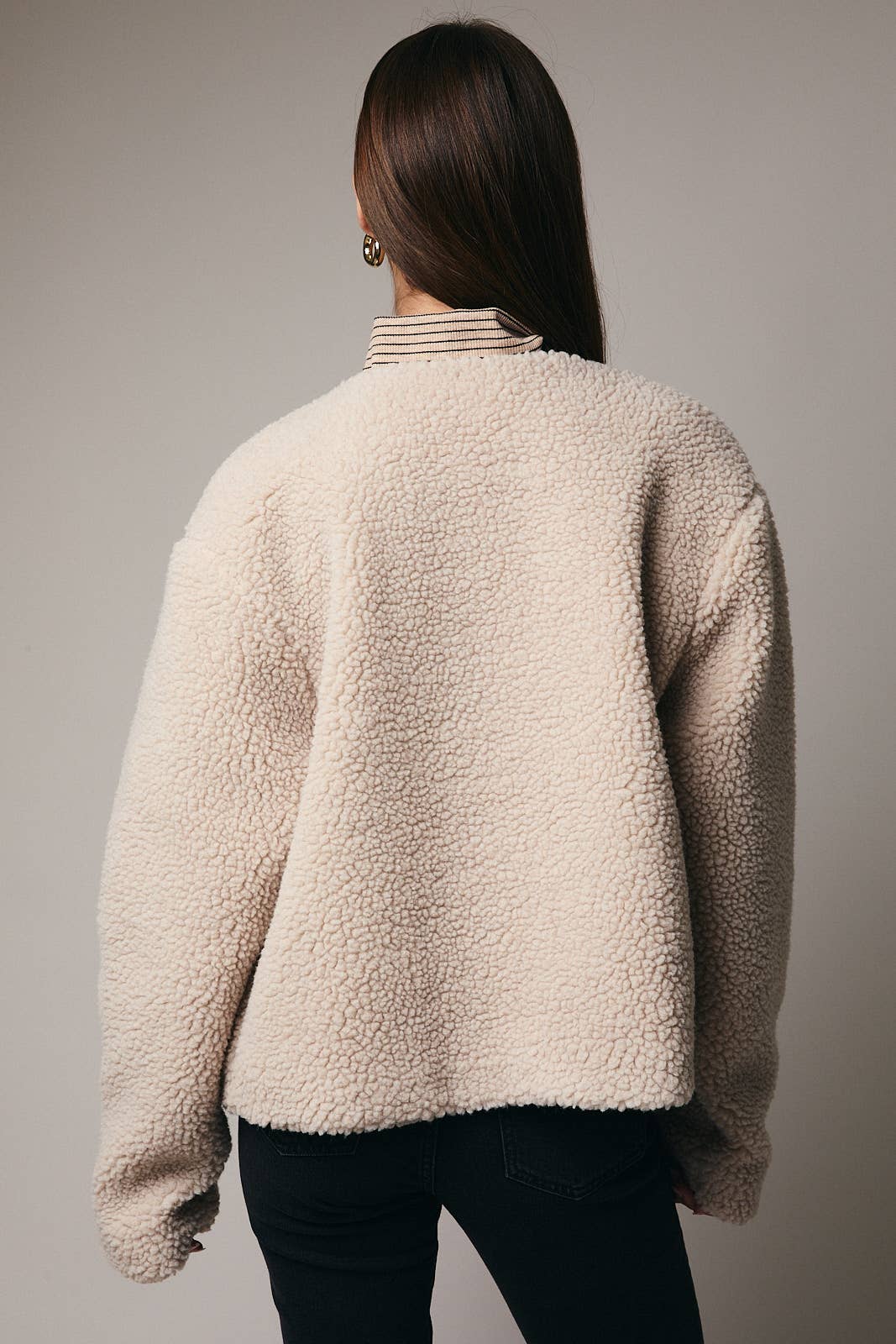 SHERPA OUTERWEAR: OATMEAL