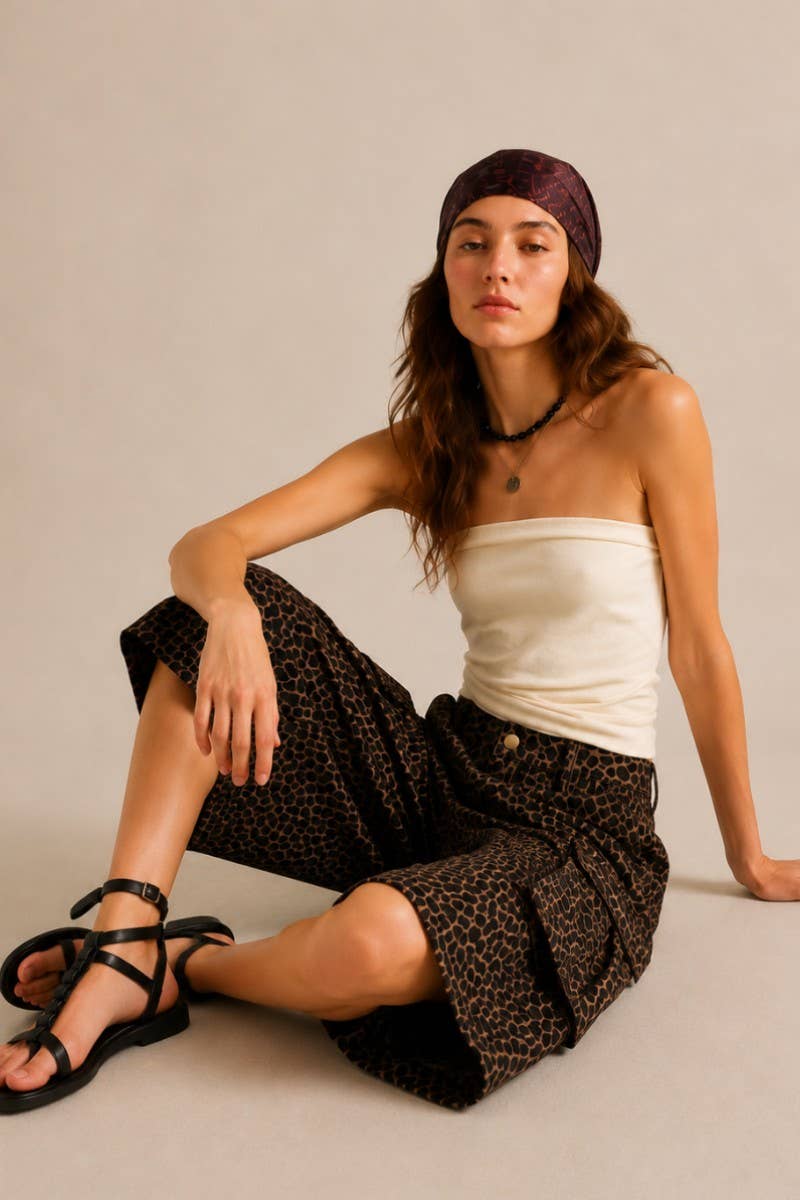 LEOPARD PRINT CARGO CULOTTE SHORTS