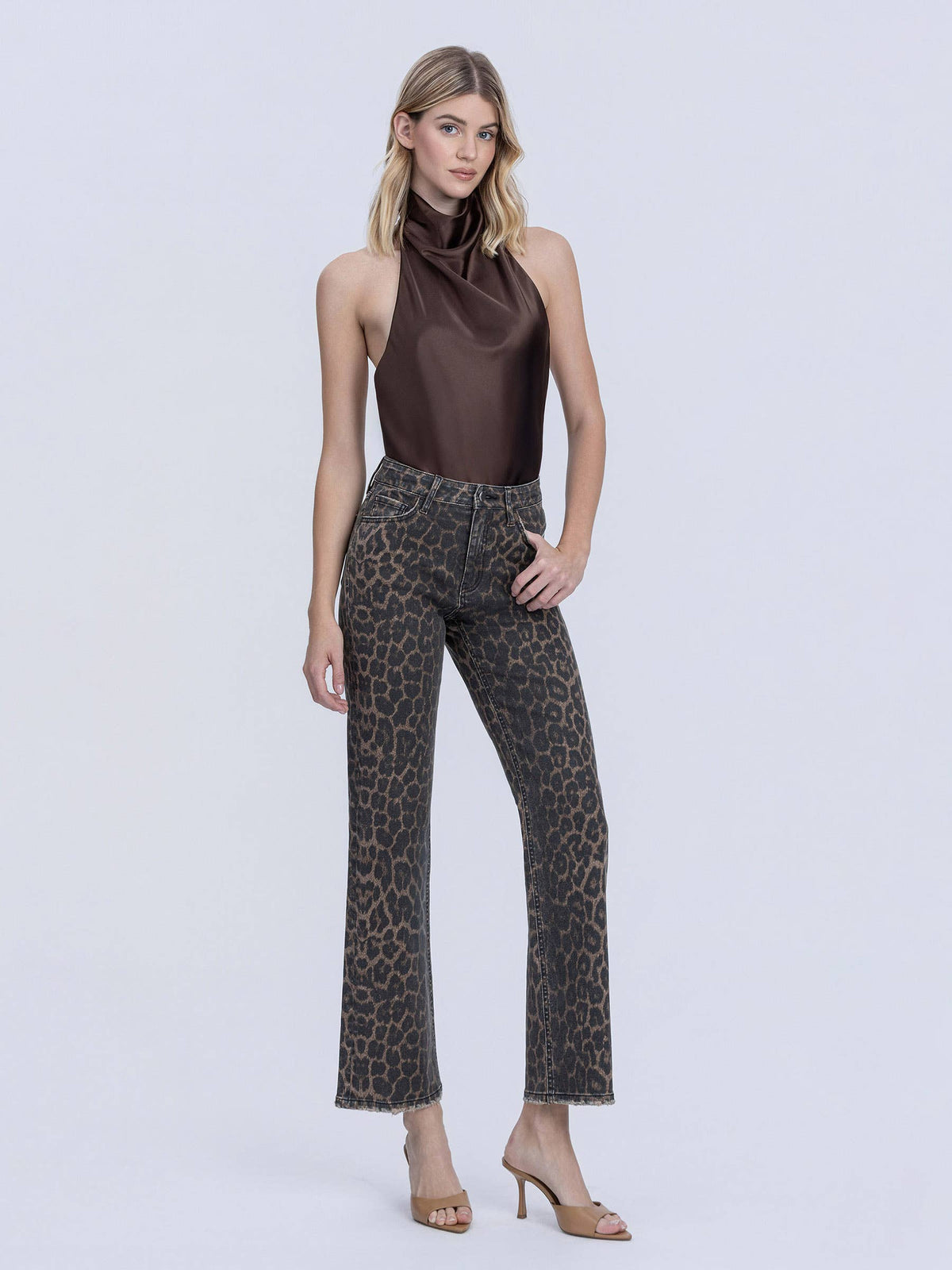 HIGH RISE LEOPARD PRINT SLIM WIDE JEANS F6381LPD: LEOPARD