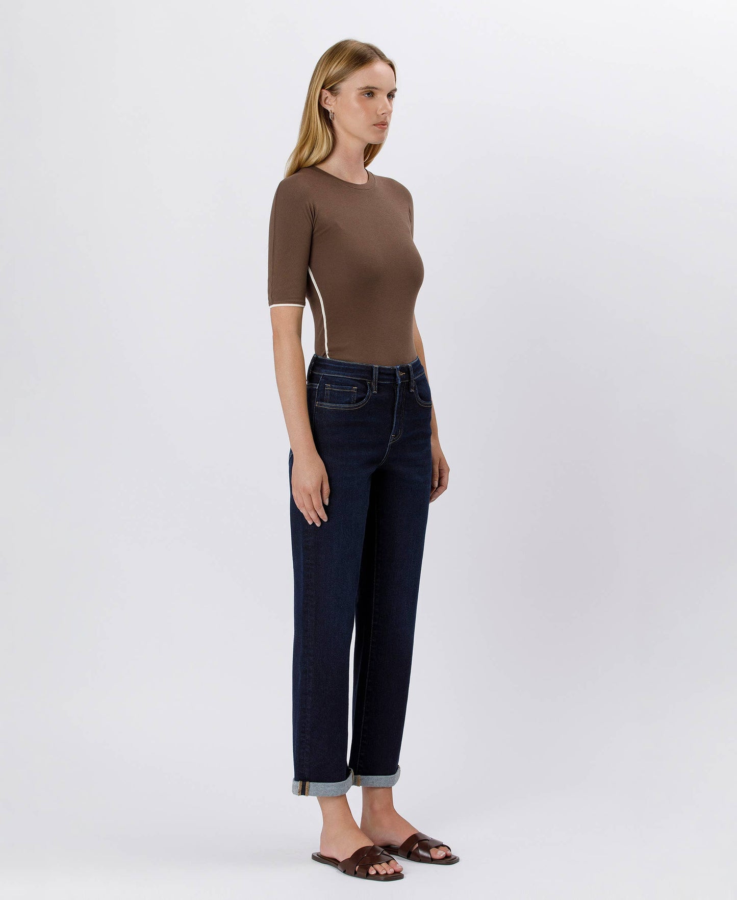 HIGH RISE CUFFED CROP STRAIGHT JEANS F5895: TIME AWAY