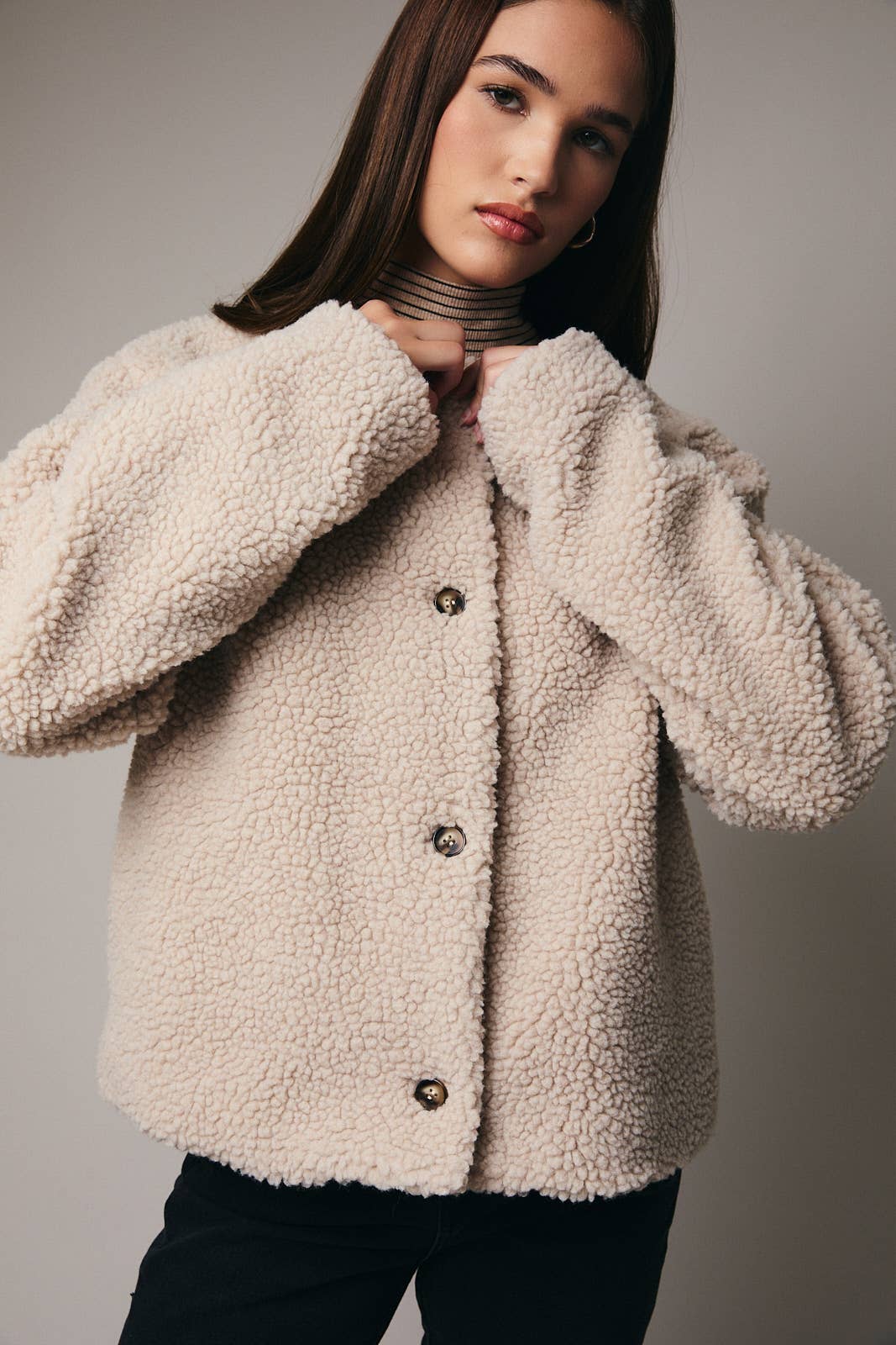 SHERPA OUTERWEAR: OATMEAL