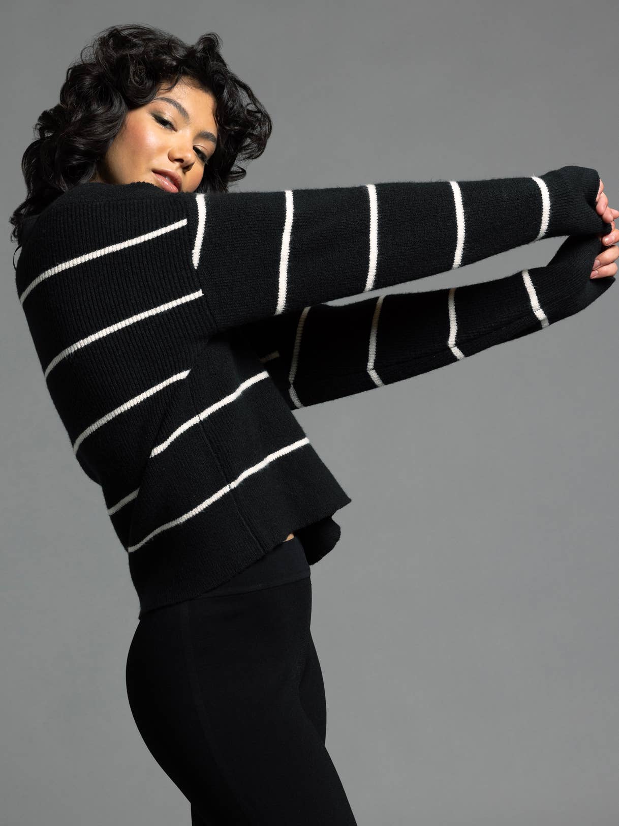 Collared Cropped Sweater - CRESSIDA SWEATER: BLACK IVORY STRIPE