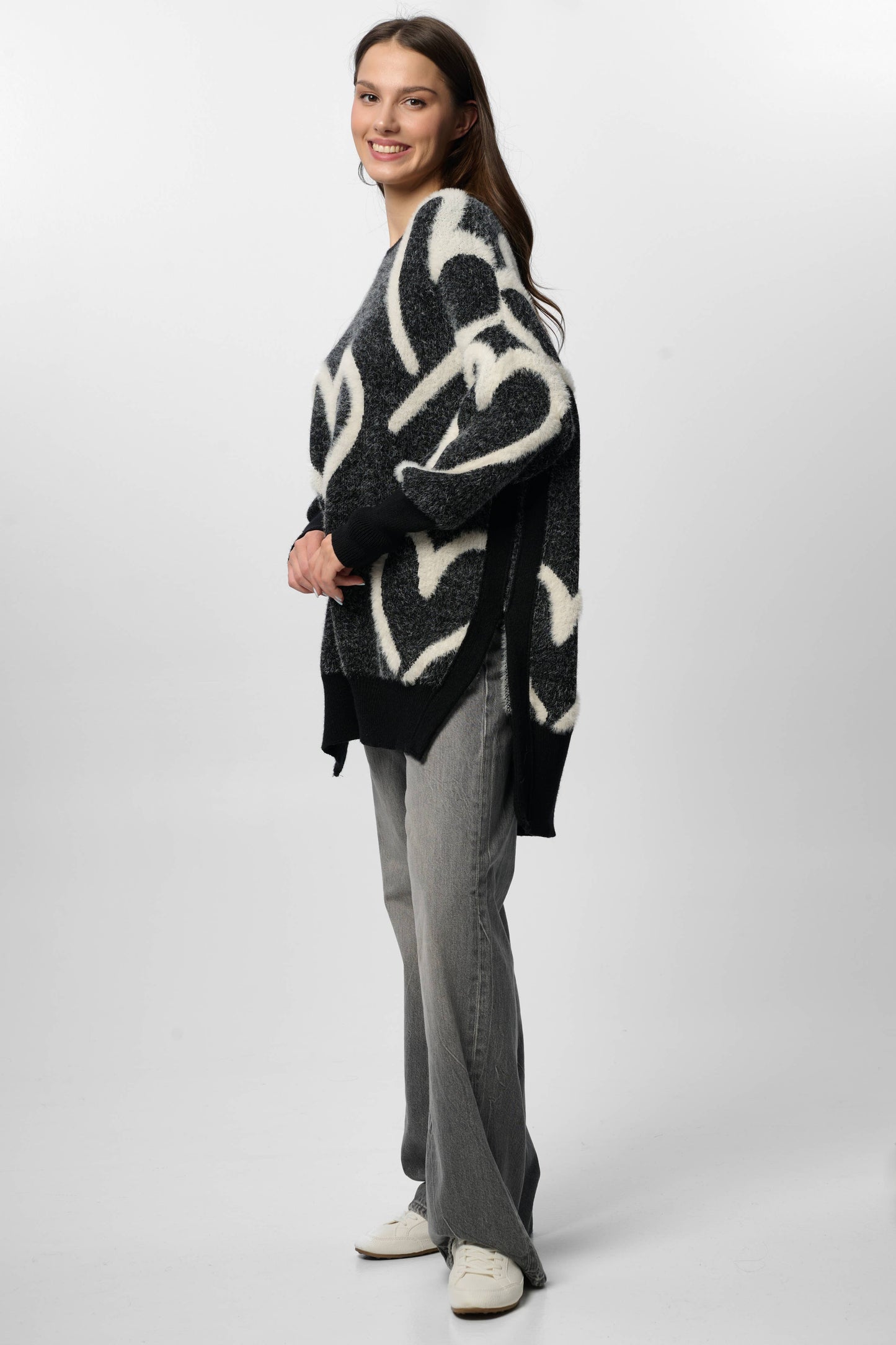 Whimsical Heart Pullover Sweater: Pink