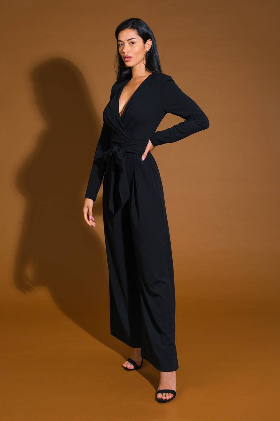 Long sleeve V-neck holiday jumper - IP8639: Black