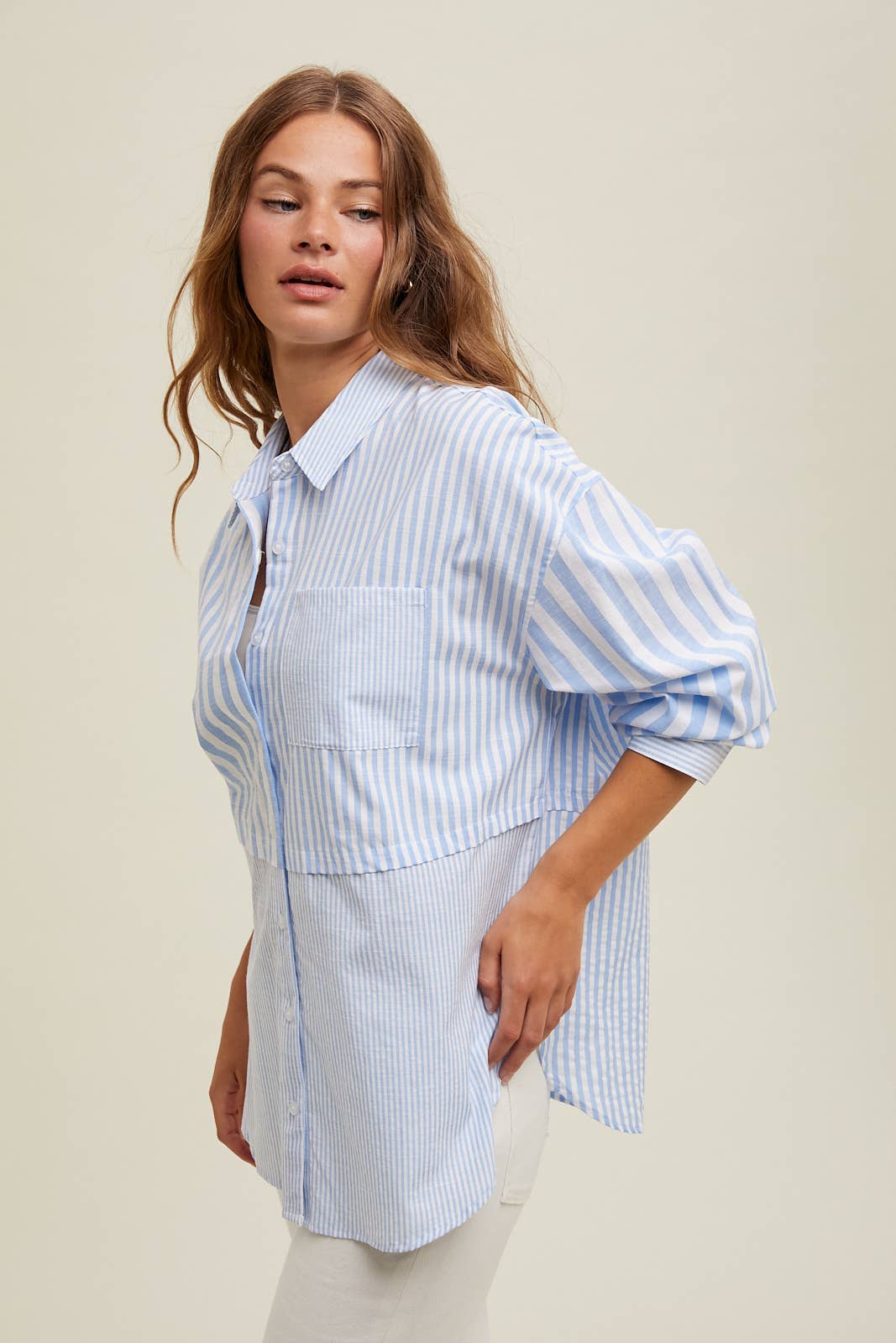 MULTI-STRIPED BUTTON UP SHIRT / WL24-8934: BLUE/WHITE