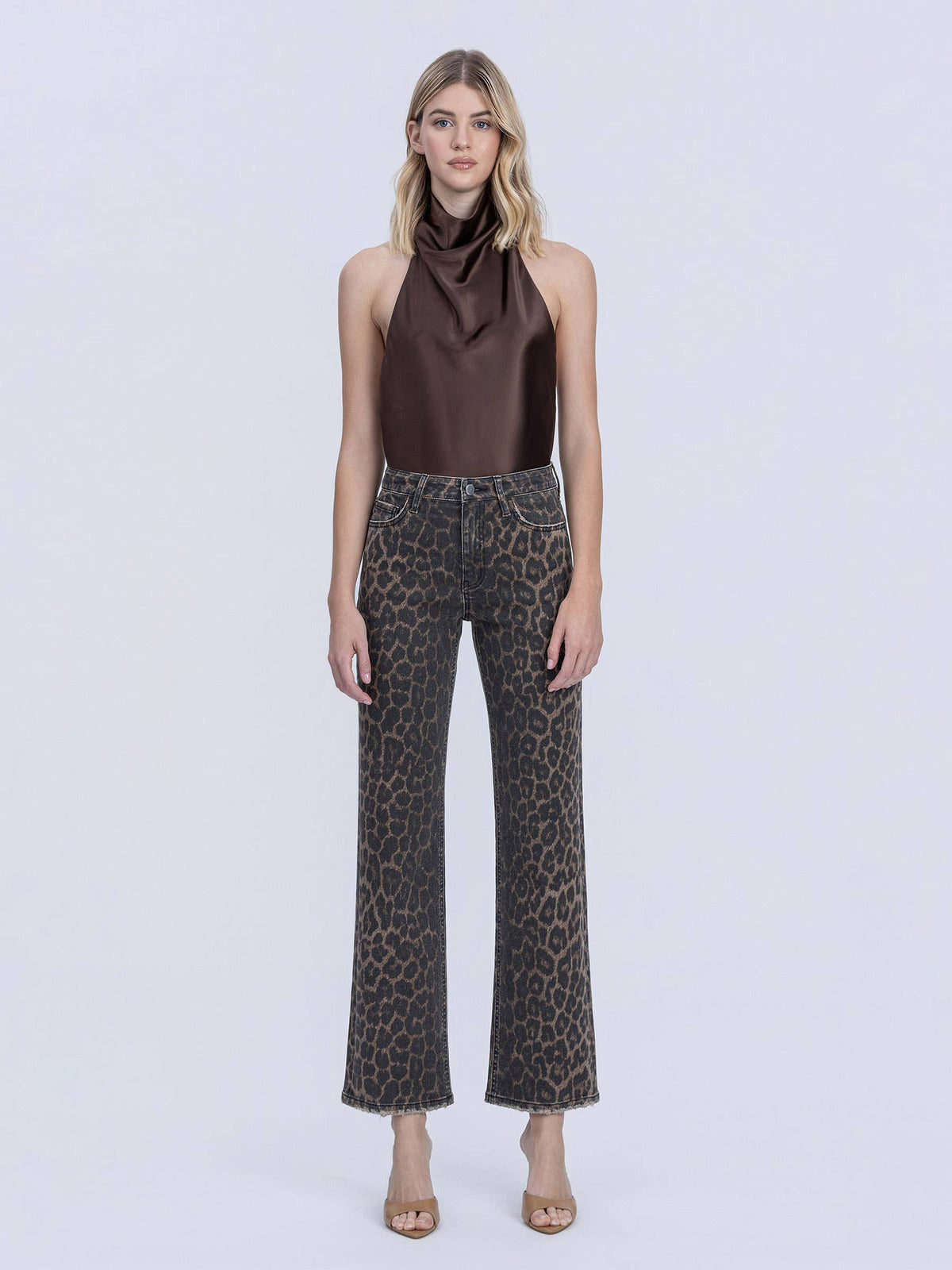 HIGH RISE LEOPARD PRINT SLIM WIDE JEANS F6381LPD: LEOPARD