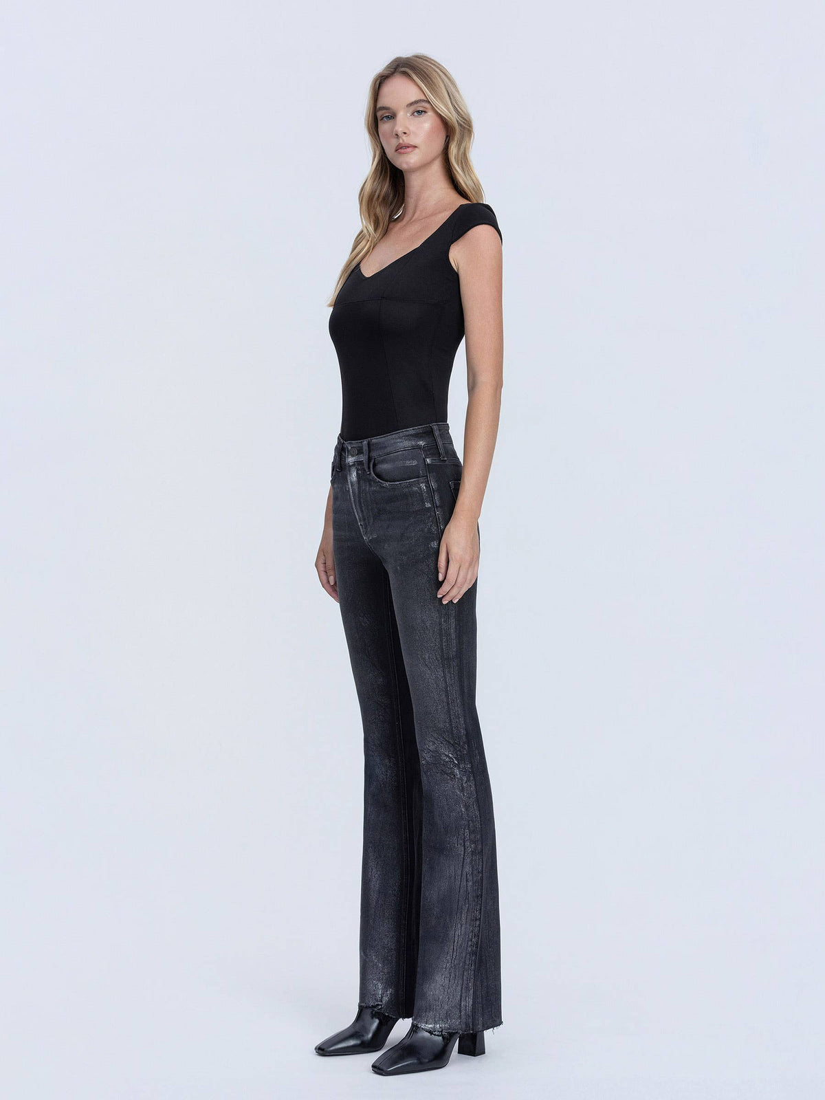HIGH RISE METALIC COATED BLACK BOOTCUT JEANS F6370BK: Black