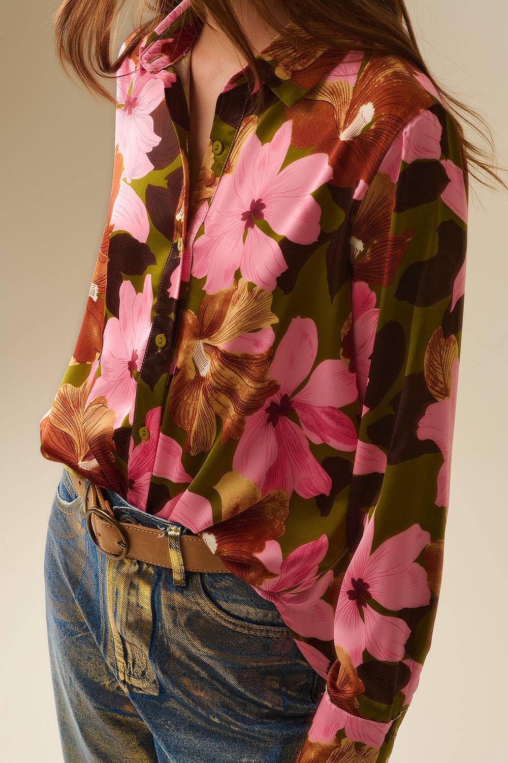 Satin Finish Tropical Floral Shirt in Olive Green: GREEN / L