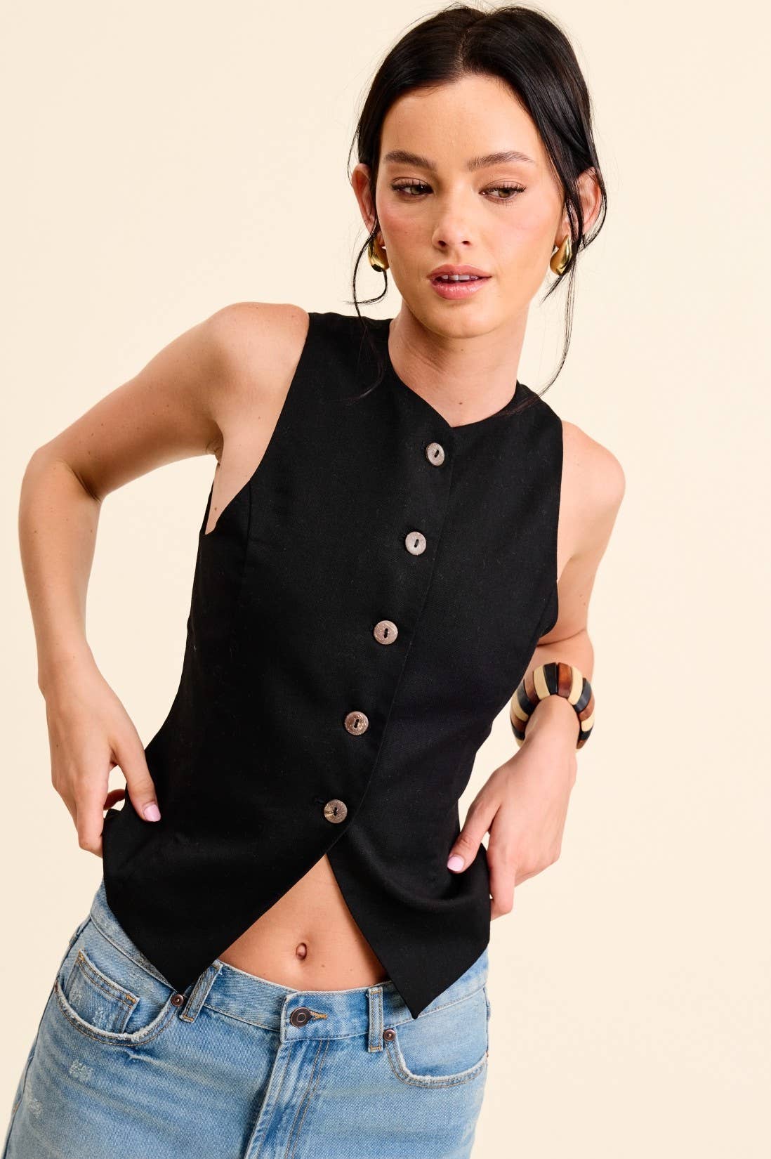 MT1661 ROUND-NECK SLEEVELESS BUTTONED WAISTCOAT VEST: Black / S