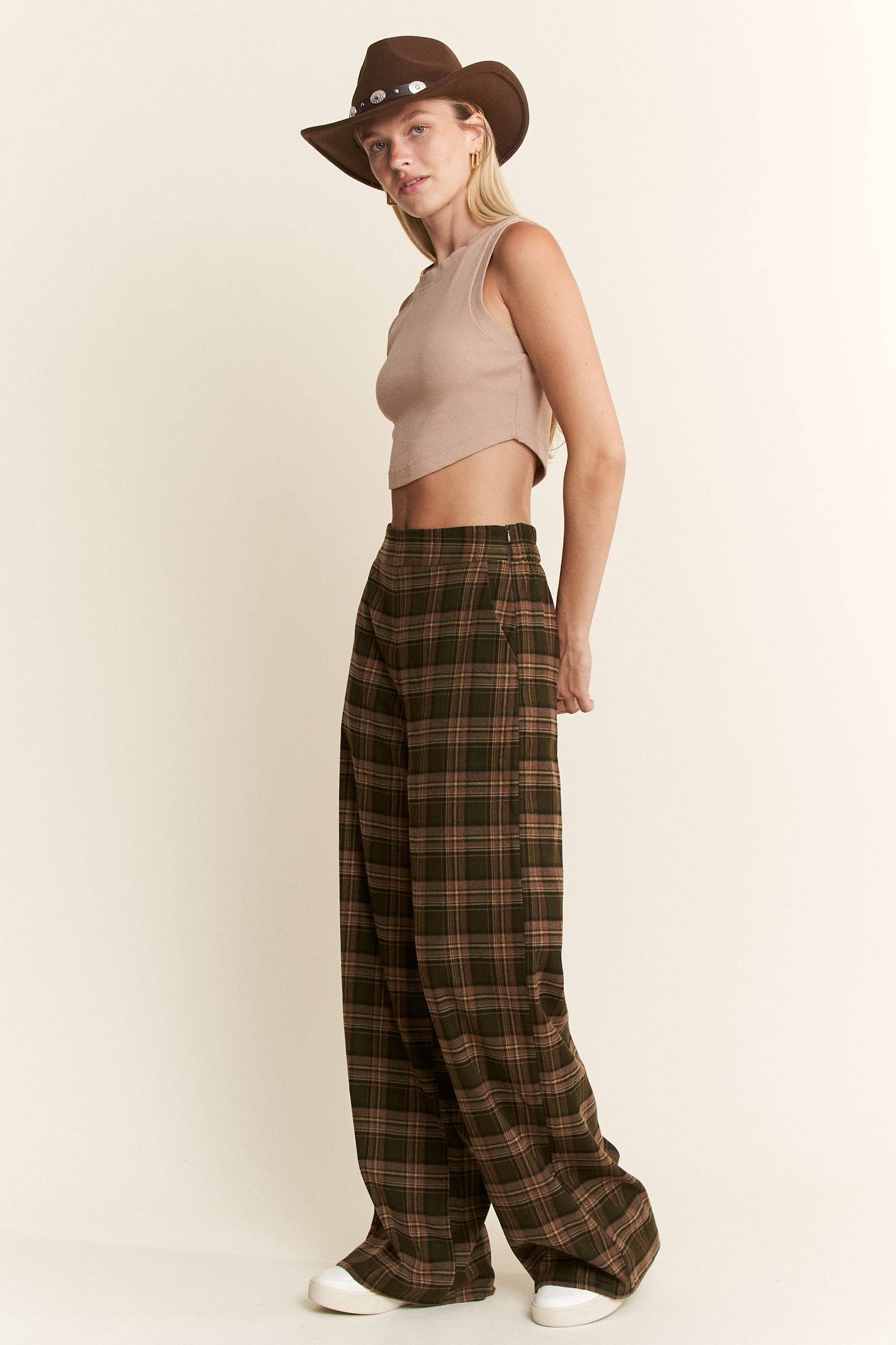 PLAID WIDE LEG SOFT DRESS PANTS: OLIVE/MOCHA Medium