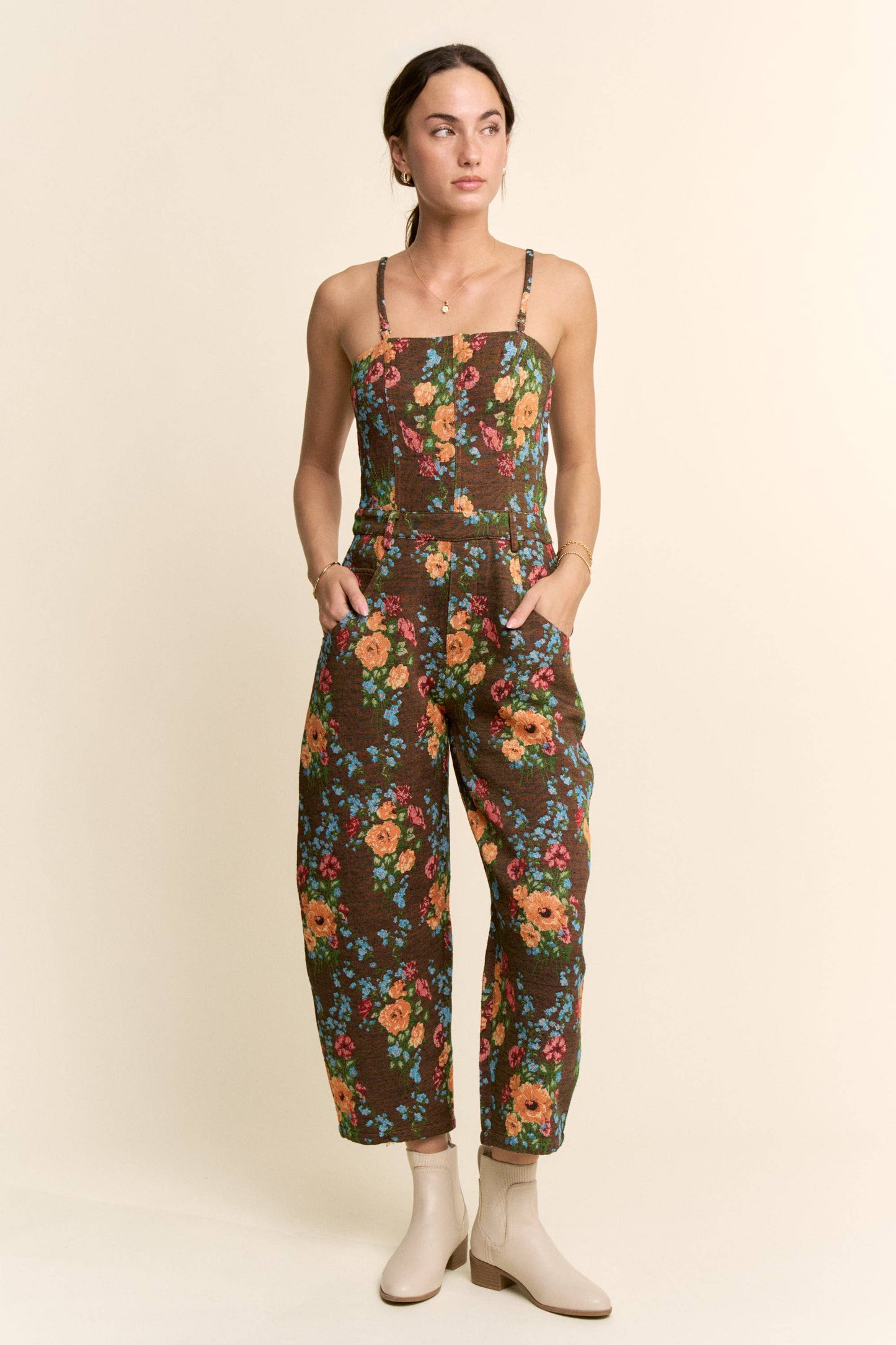 FLORAL JUMPSUIT SPAGHETTI STRAPS SQUARE NECKLINE: Brown