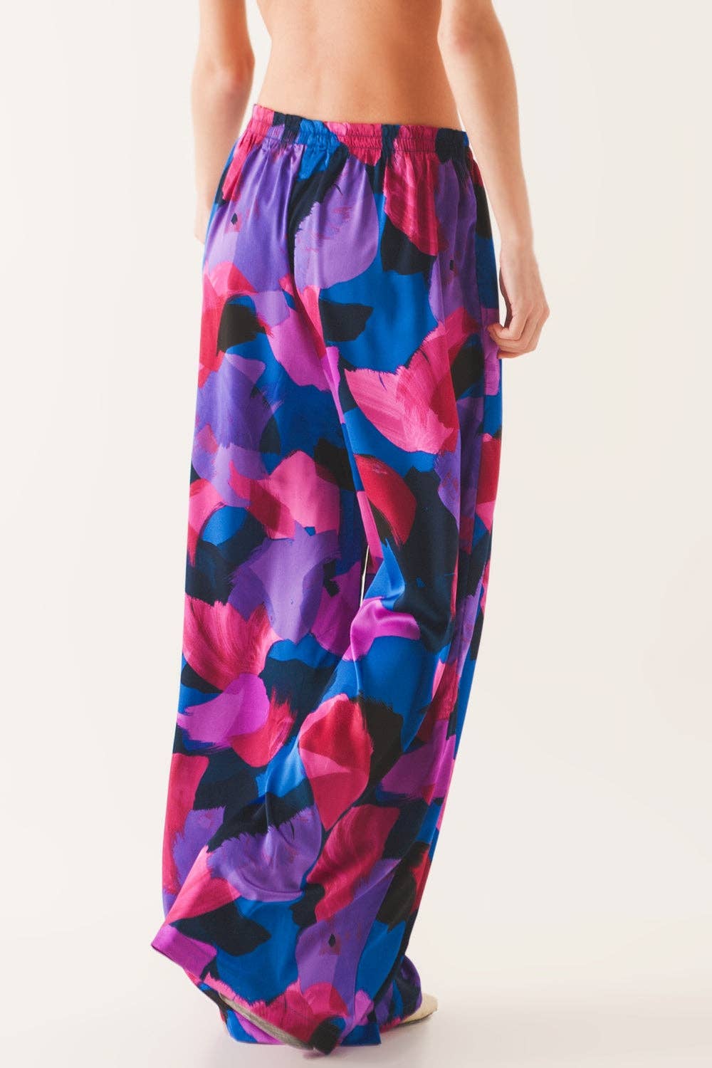 Wide leg pants in purple floral: Purple