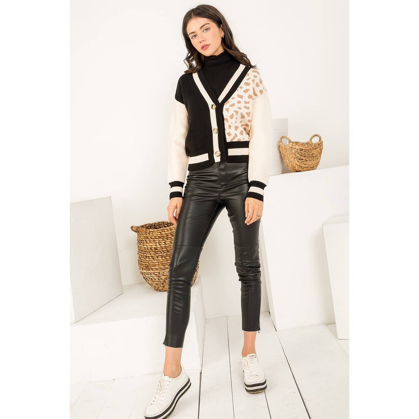 Leopard Knit Cardigan: BLACK