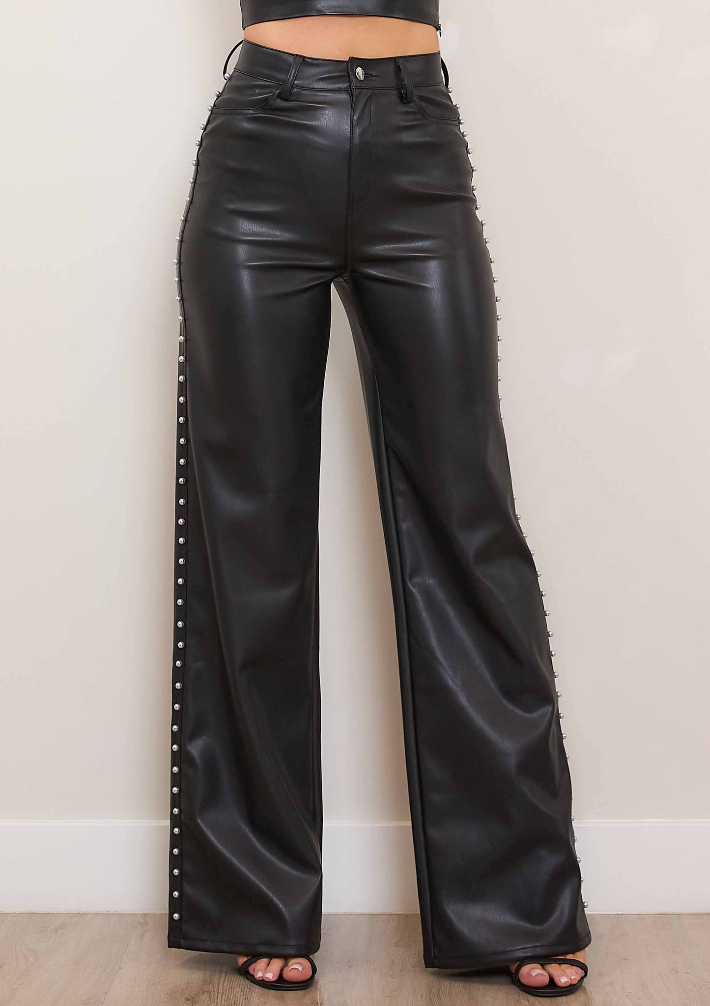 Vegan Leather Wide Leg Pants With Pearl: Black