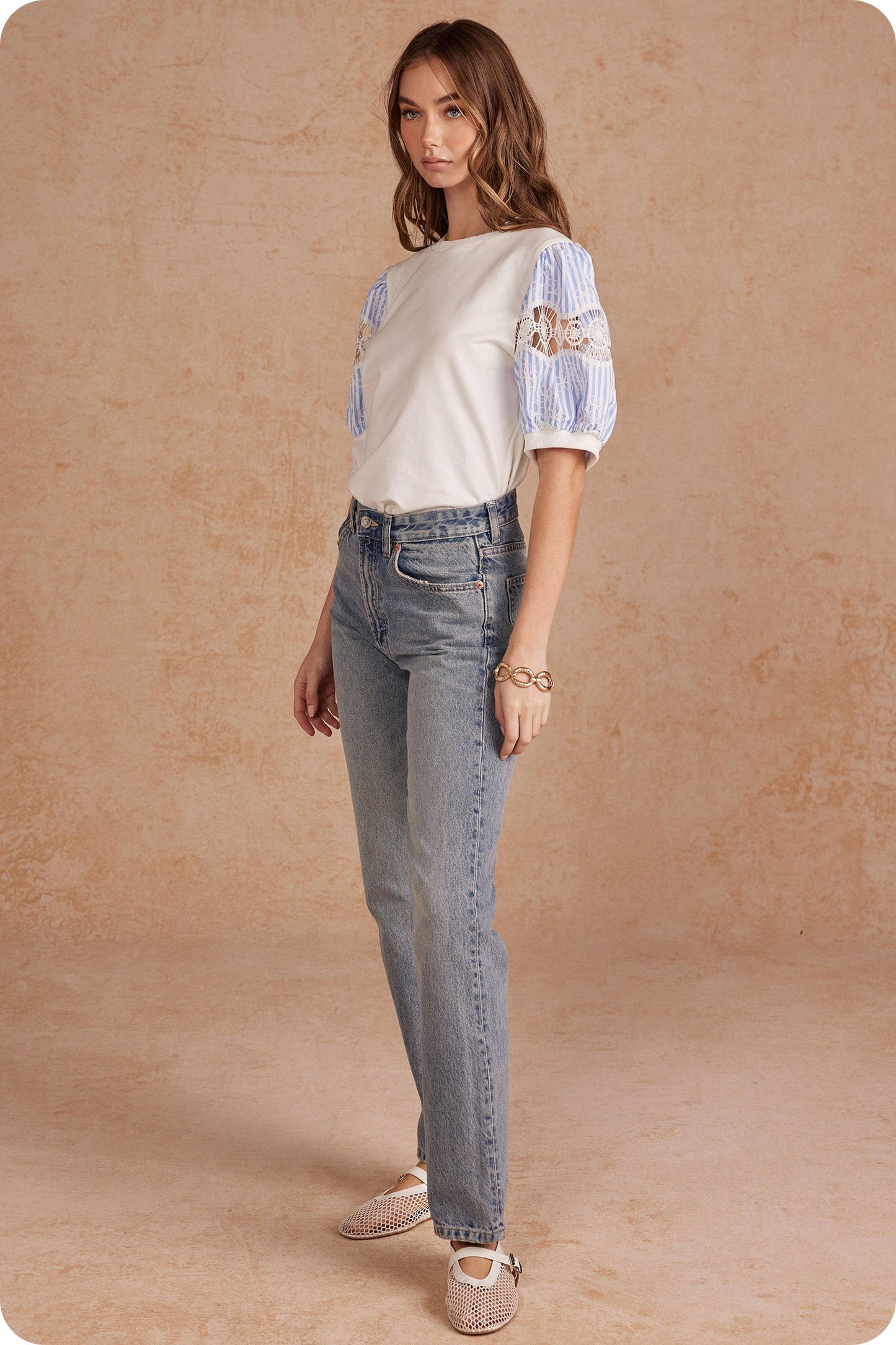 Striped Embroidered Puff Sleeve Tee Top: White/blue